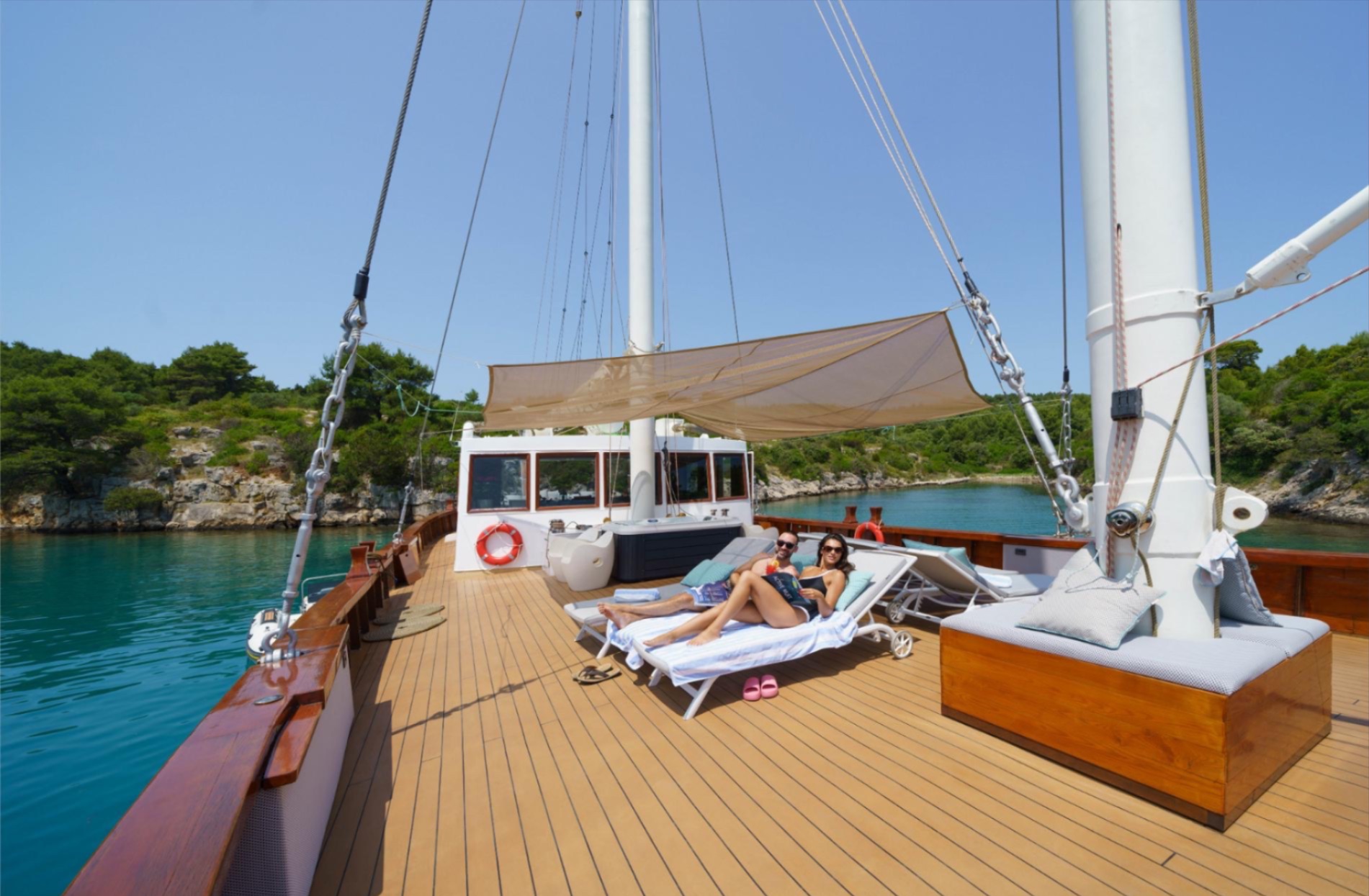 Green Ray chef and crew Croatia yacht charter