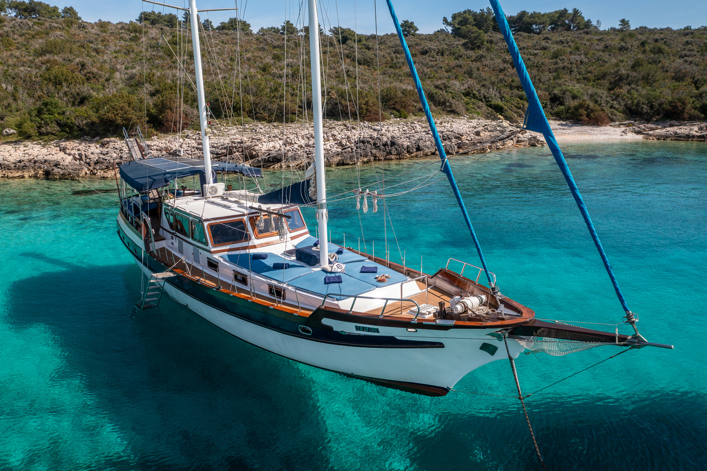 Gulet Hera deck area