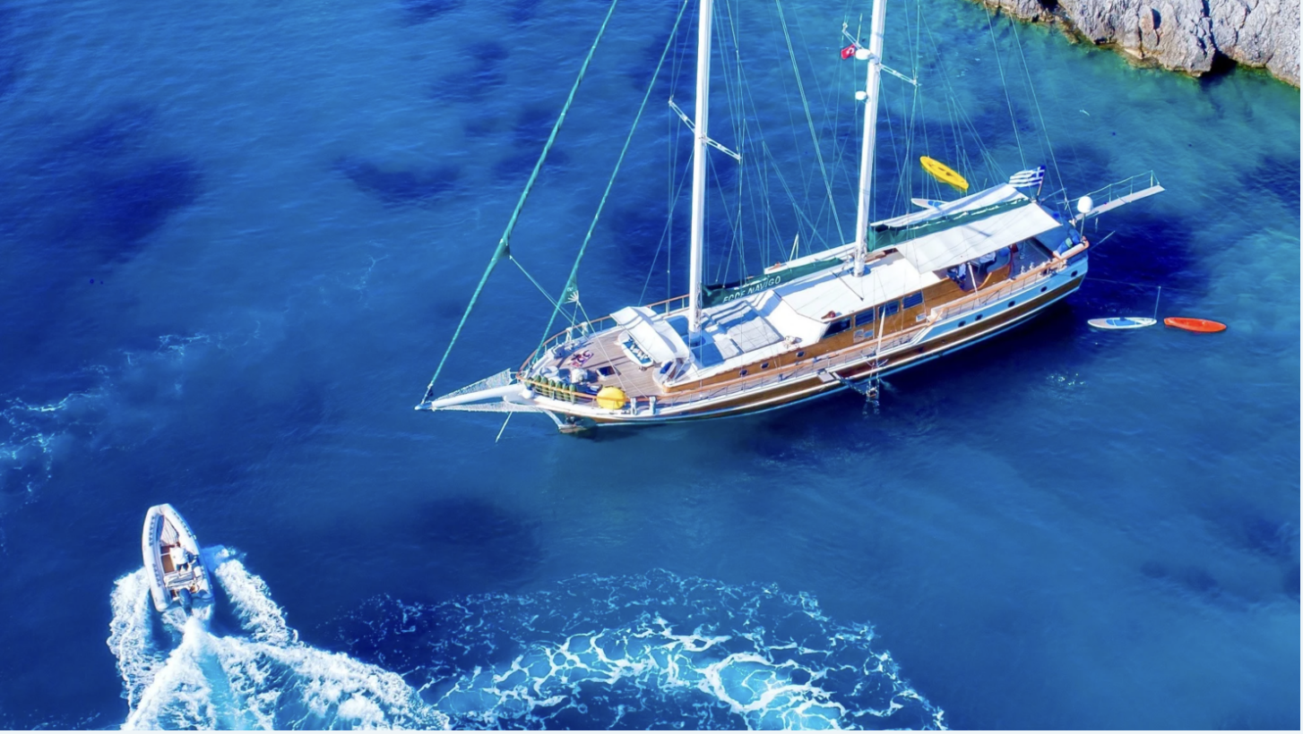 Ecce Navigo guest cabin with sea views