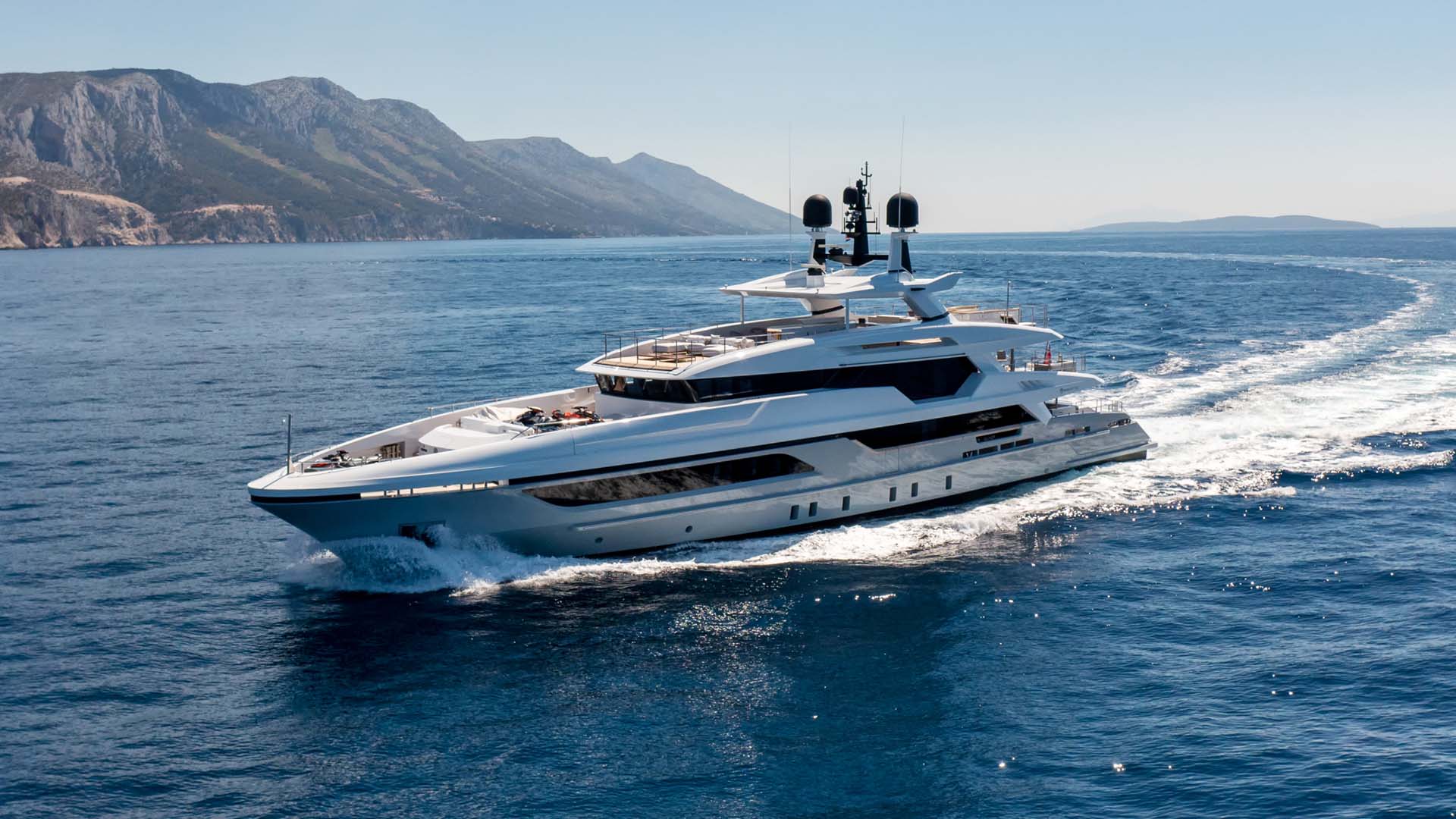 Mayva master suite luxury yacht charter