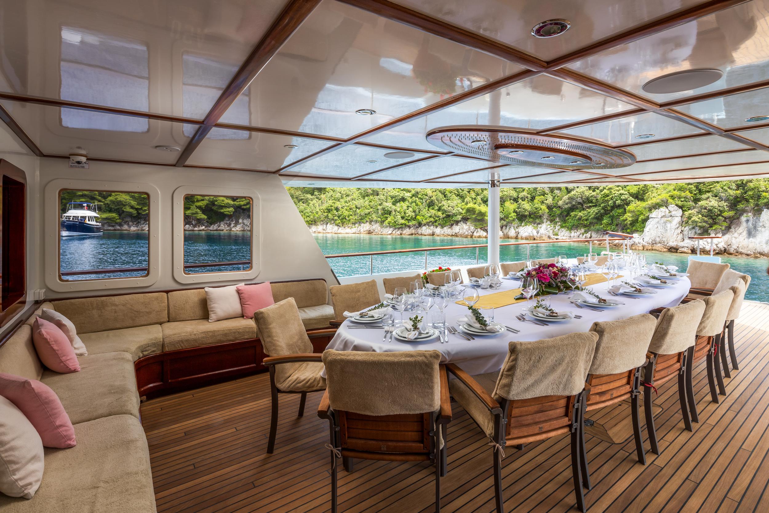 Donna Del Mare guest stateroom