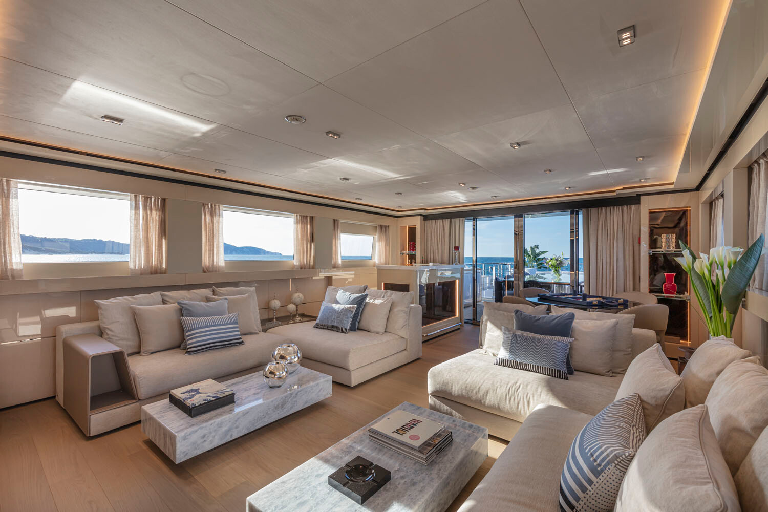K2 yacht master cabin