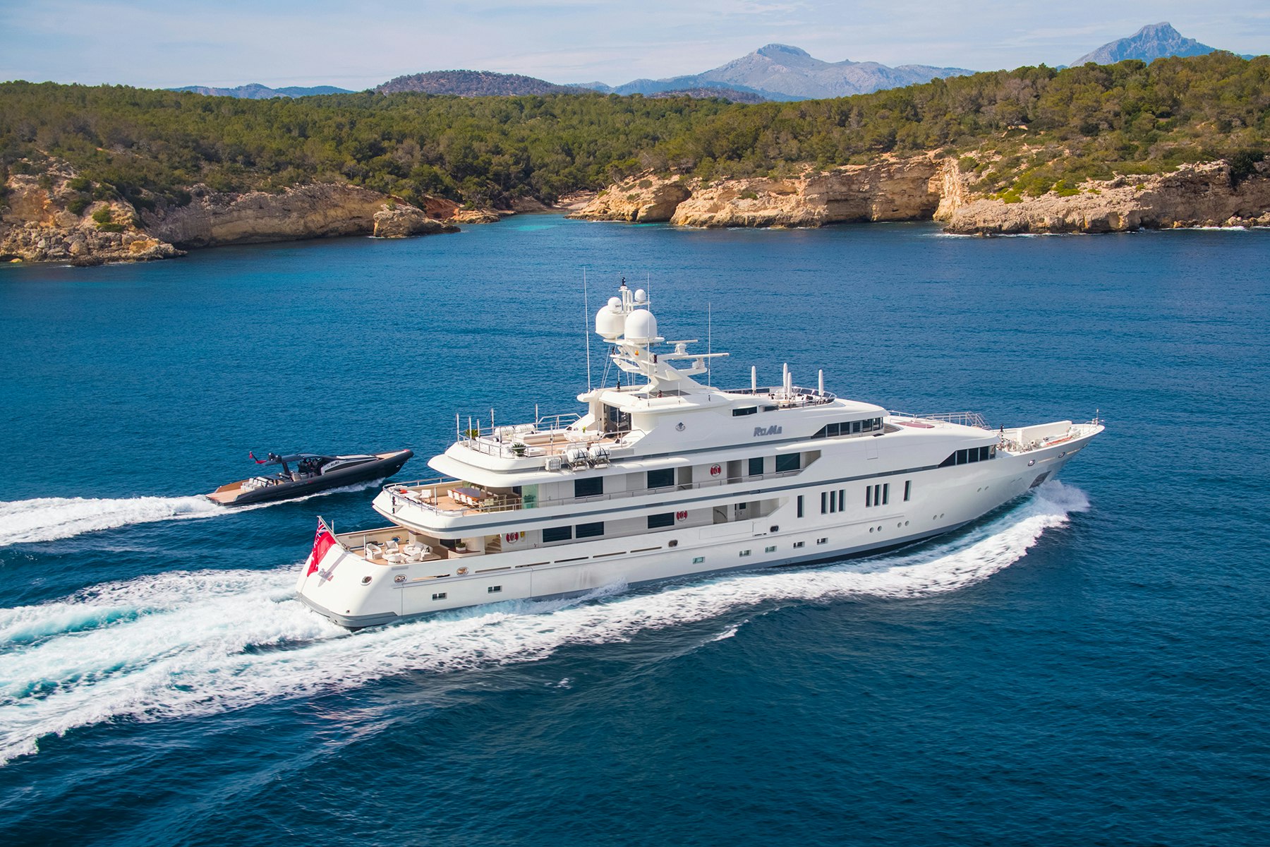 Luxury yacht Roma exterior view