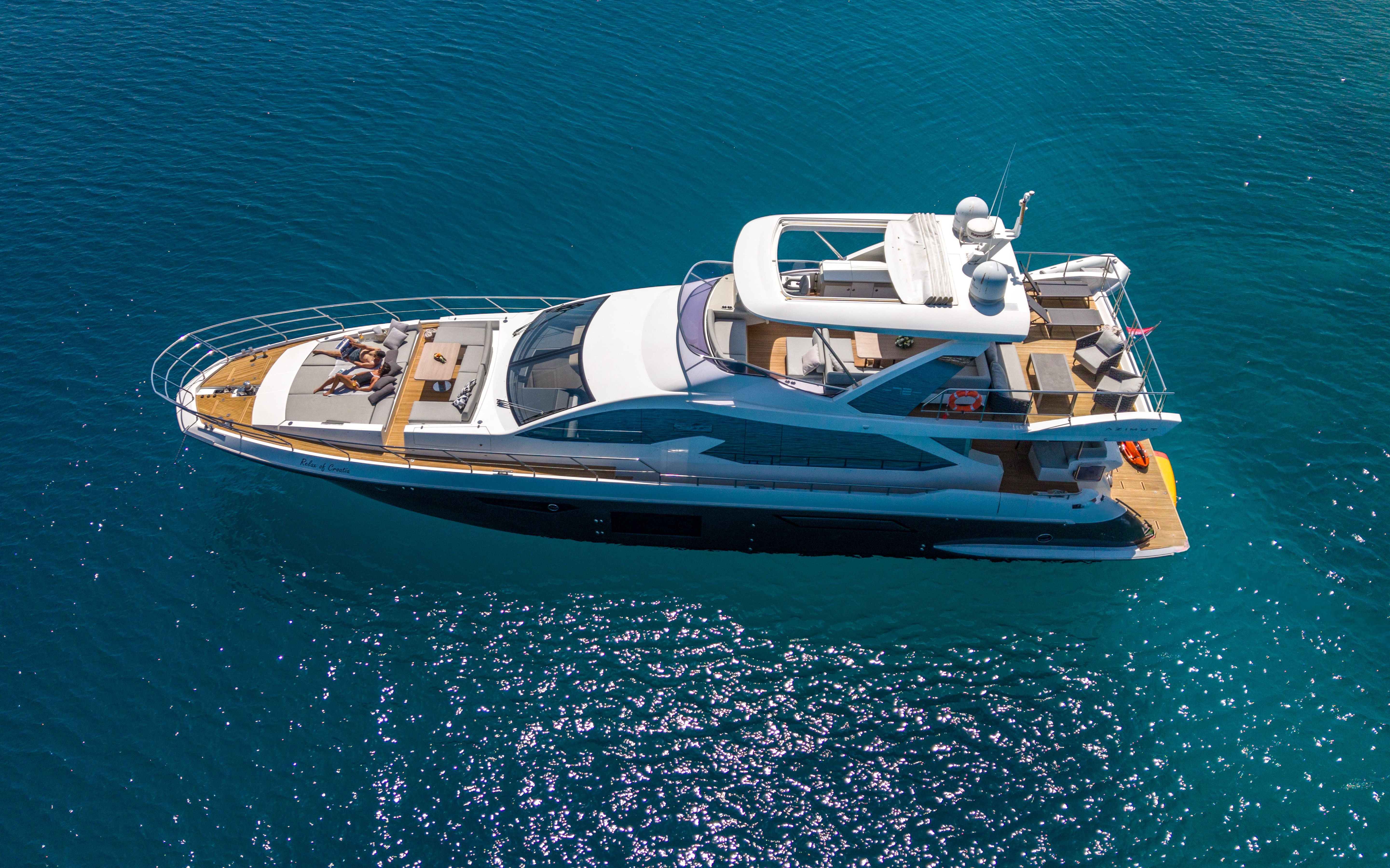 Interior of Relax of Croatia luxury charter yacht