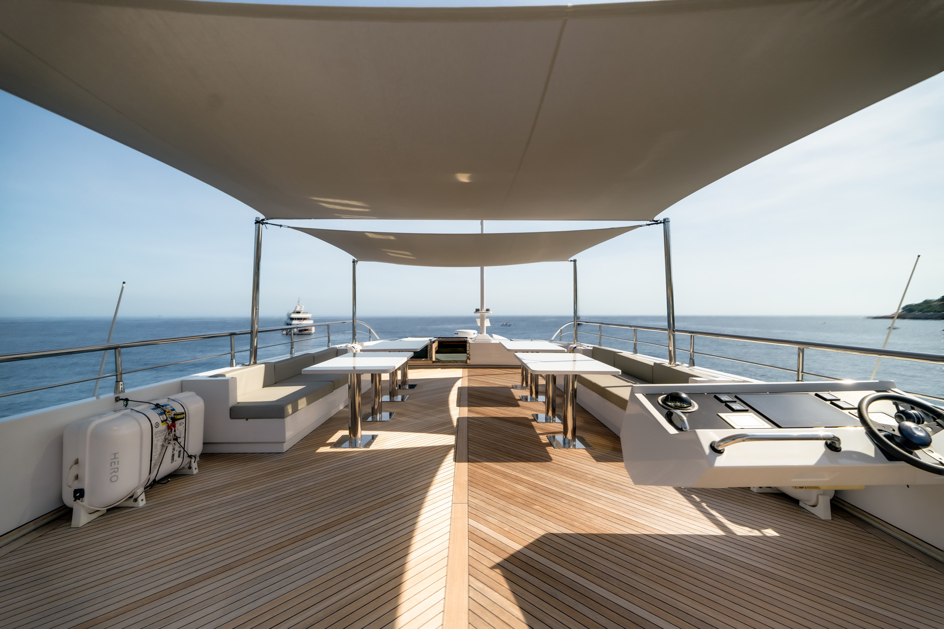 Fast & Furious yacht deck and exterior