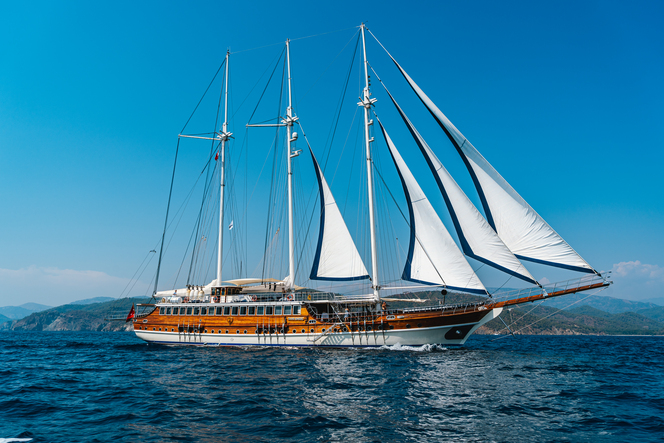 Tersane 8 luxury gulet charter Türkiye Greece