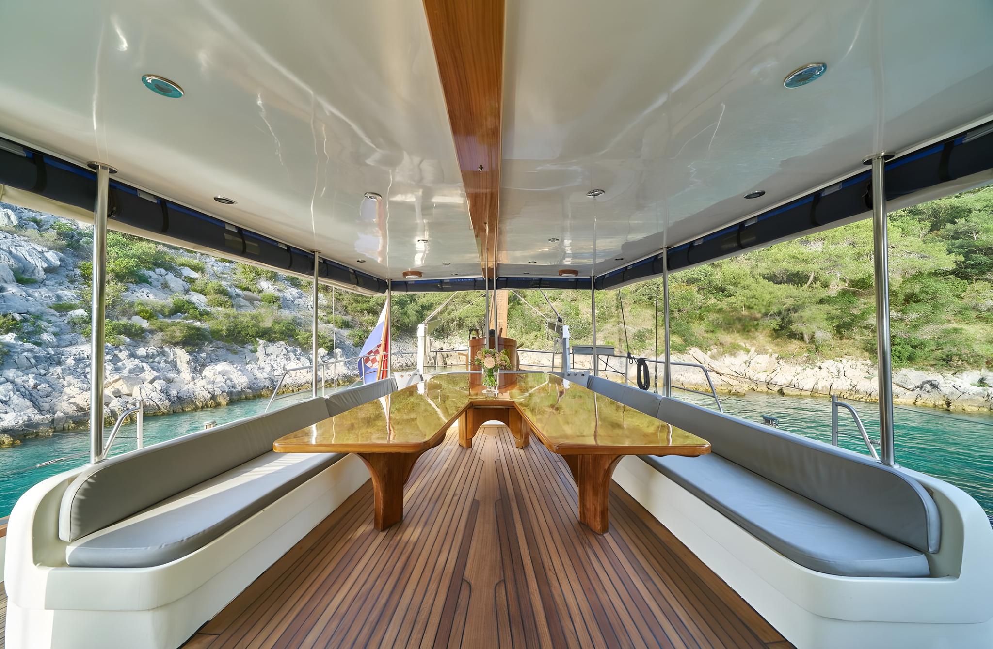 Fortuna gulet amenities exterior deck in Croatia