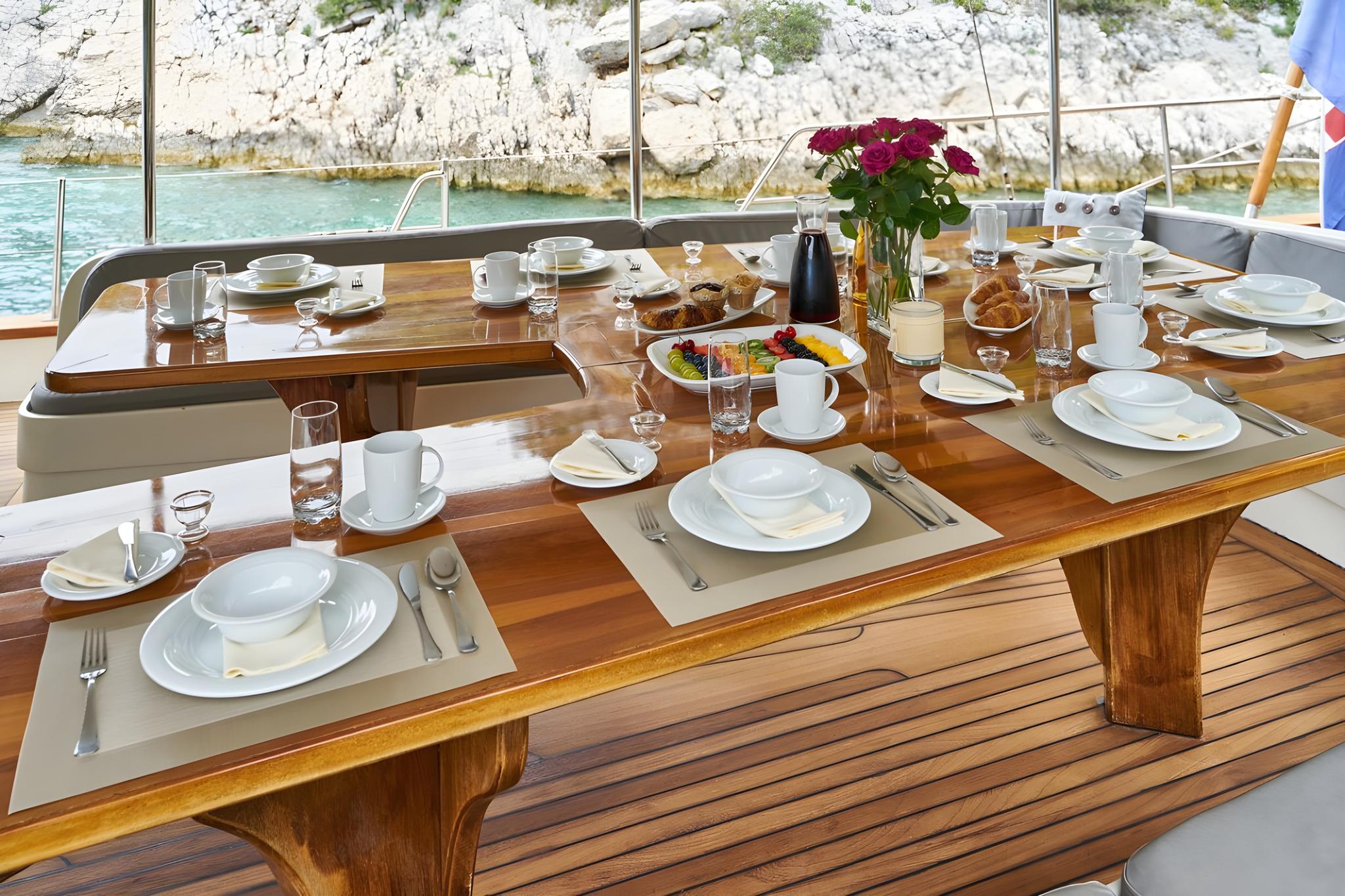 Fortuna gulet amenities lifestyle dining in Croatia