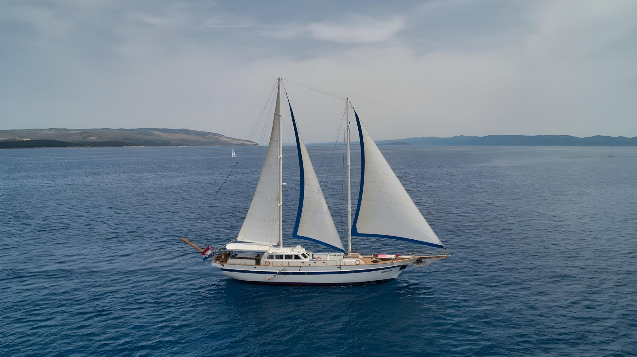 Fortuna gulet amenities exterior deck in Croatia