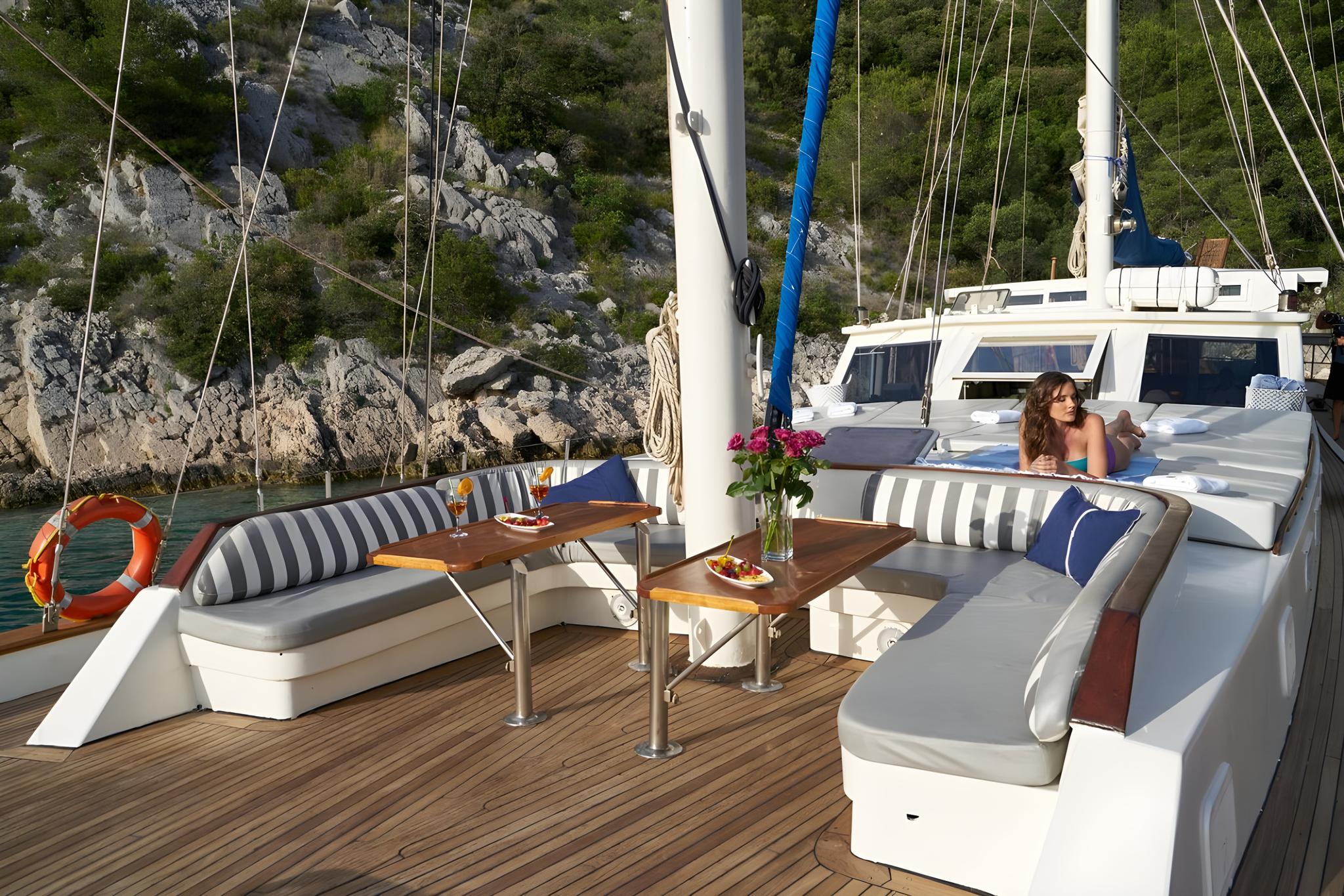 Fortuna gulet amenities exterior deck in Croatia