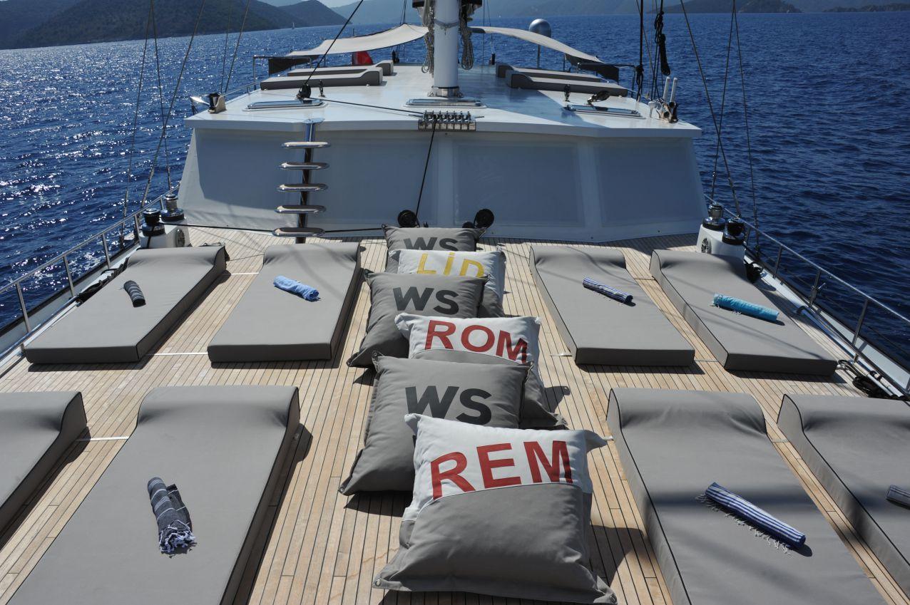 White Soul gulet amenities exterior deck in Türkiye