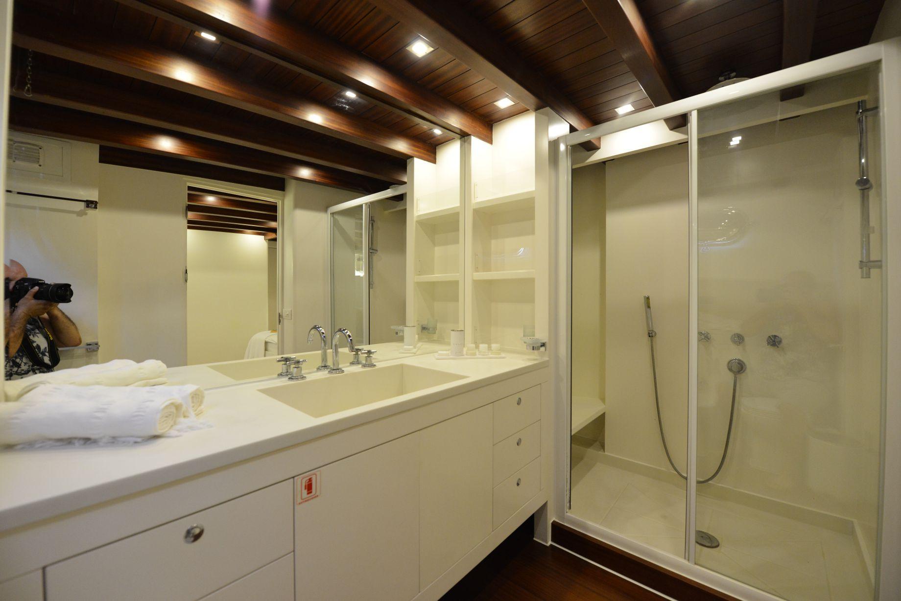 White Soul gulet accommodation interior cabin in Türkiye