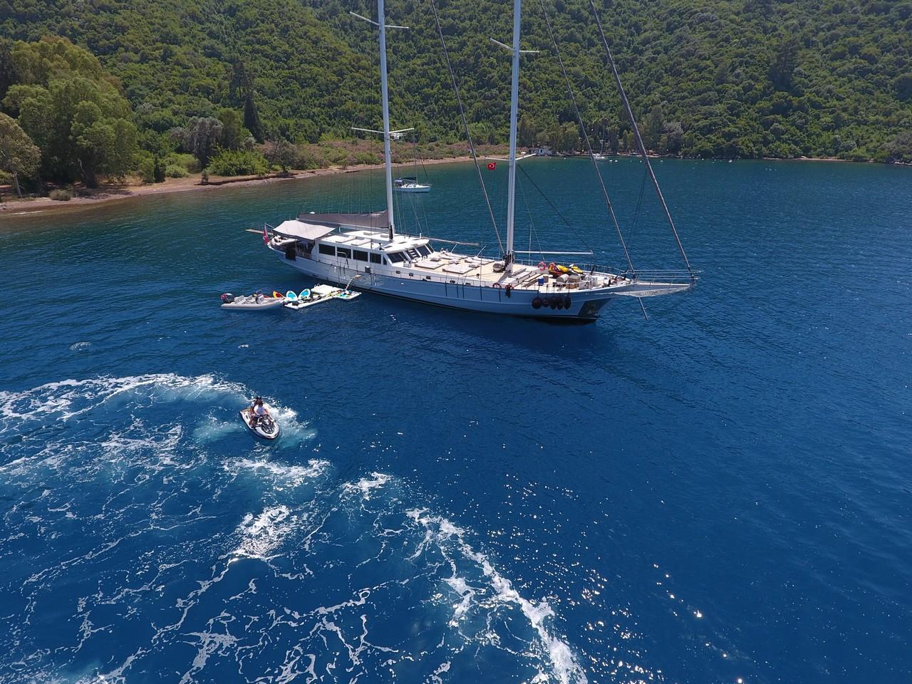 White Soul gulet aerial view in Türkiye