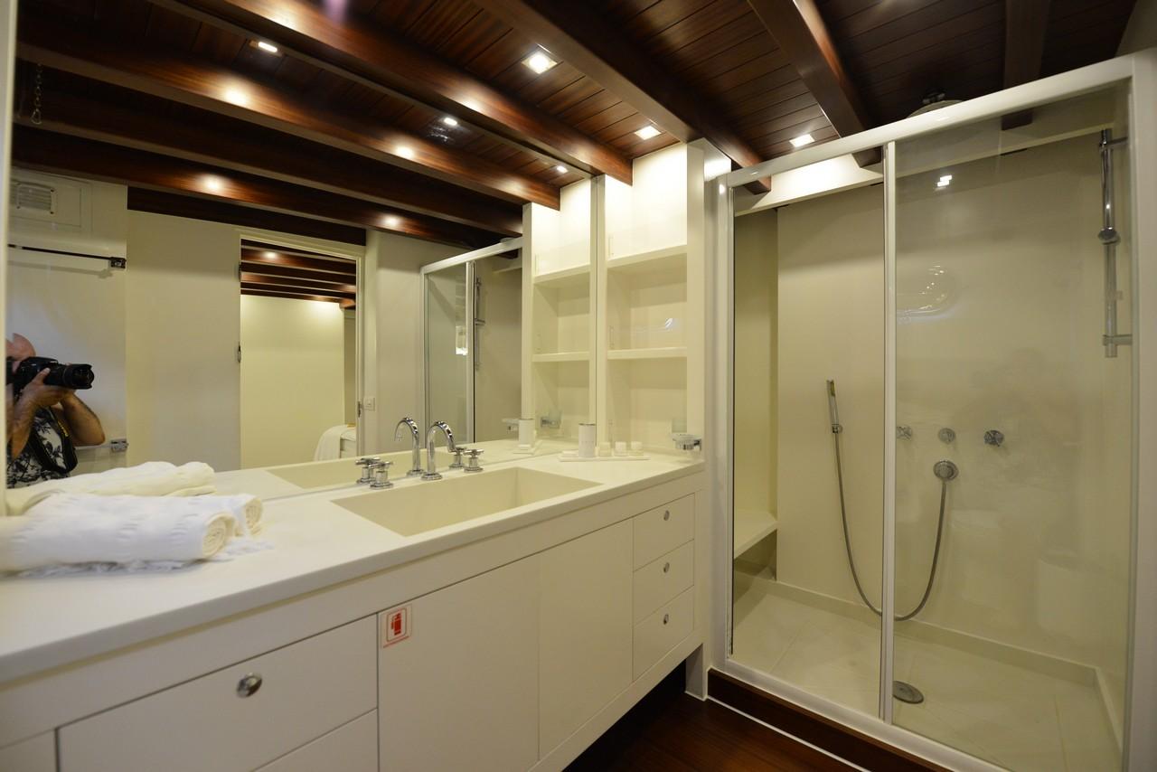 White Soul gulet accommodation interior cabin in Türkiye