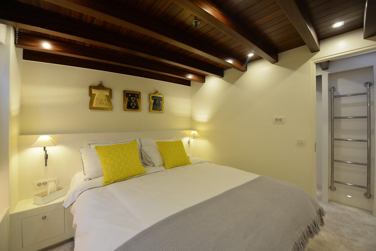 White Soul gulet accommodation interior cabin in Türkiye