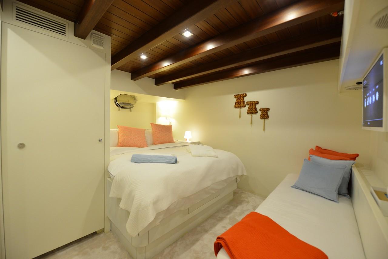 White Soul gulet accommodation interior cabin in Türkiye