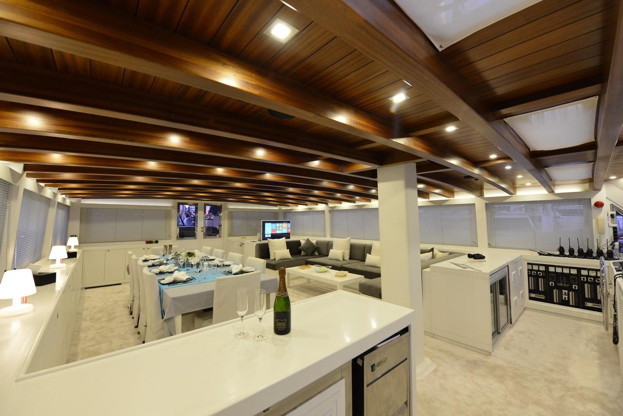 White Soul gulet amenities lifestyle dining in Türkiye