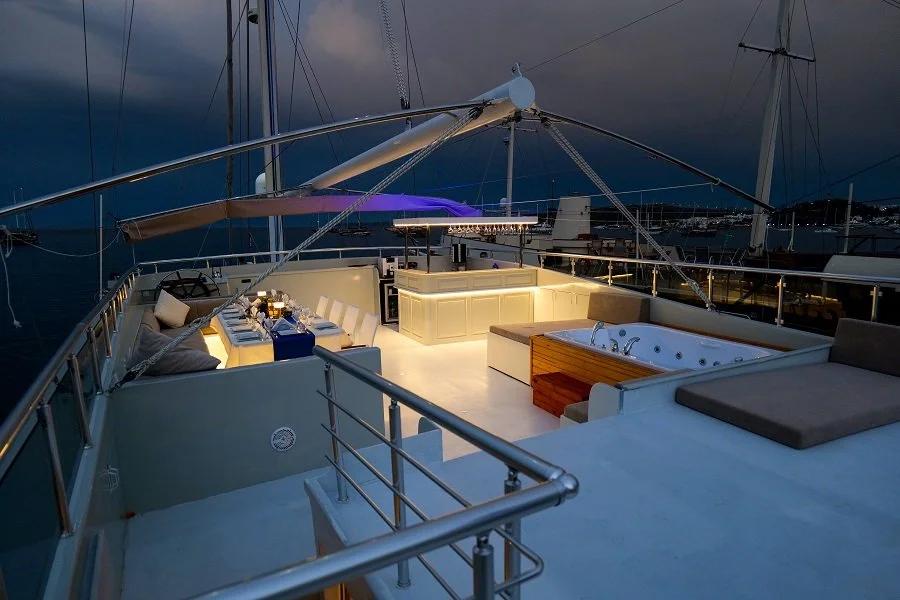 Freedom gulet amenities exterior deck in Türkiye
