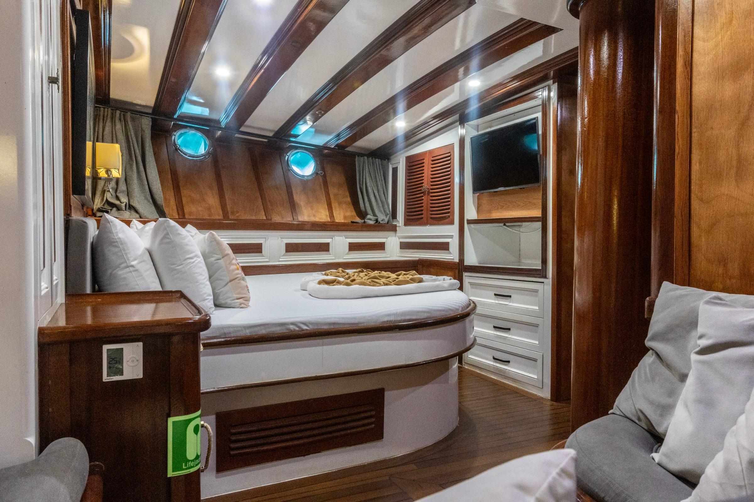 Grande Mare gulet accommodation interior cabin in Türkiye