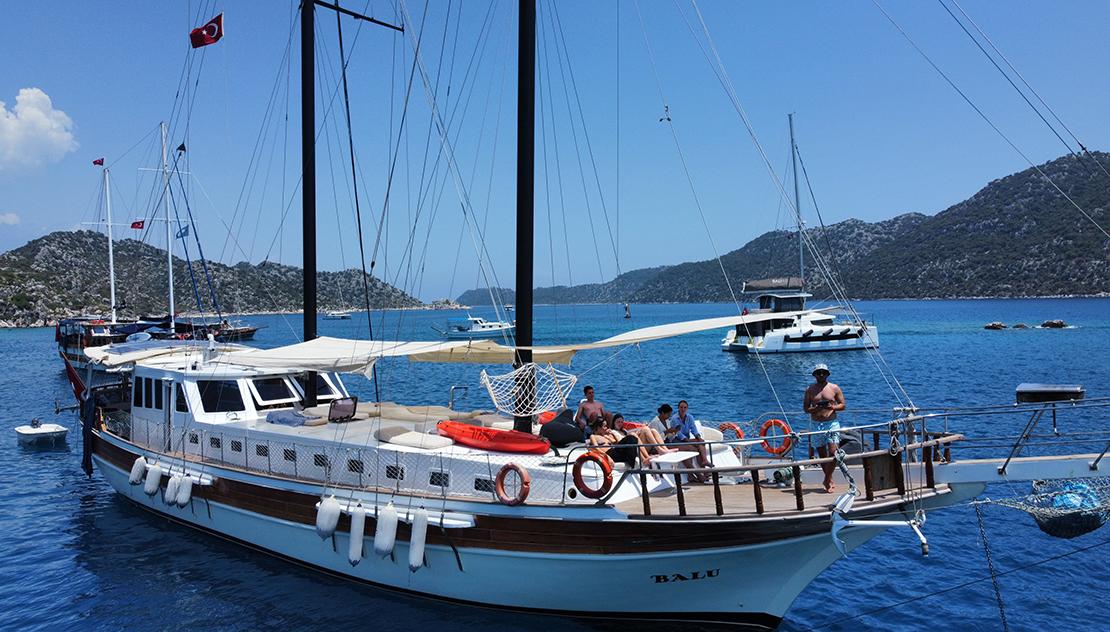 Balu gulet exterior deck in Türkiye