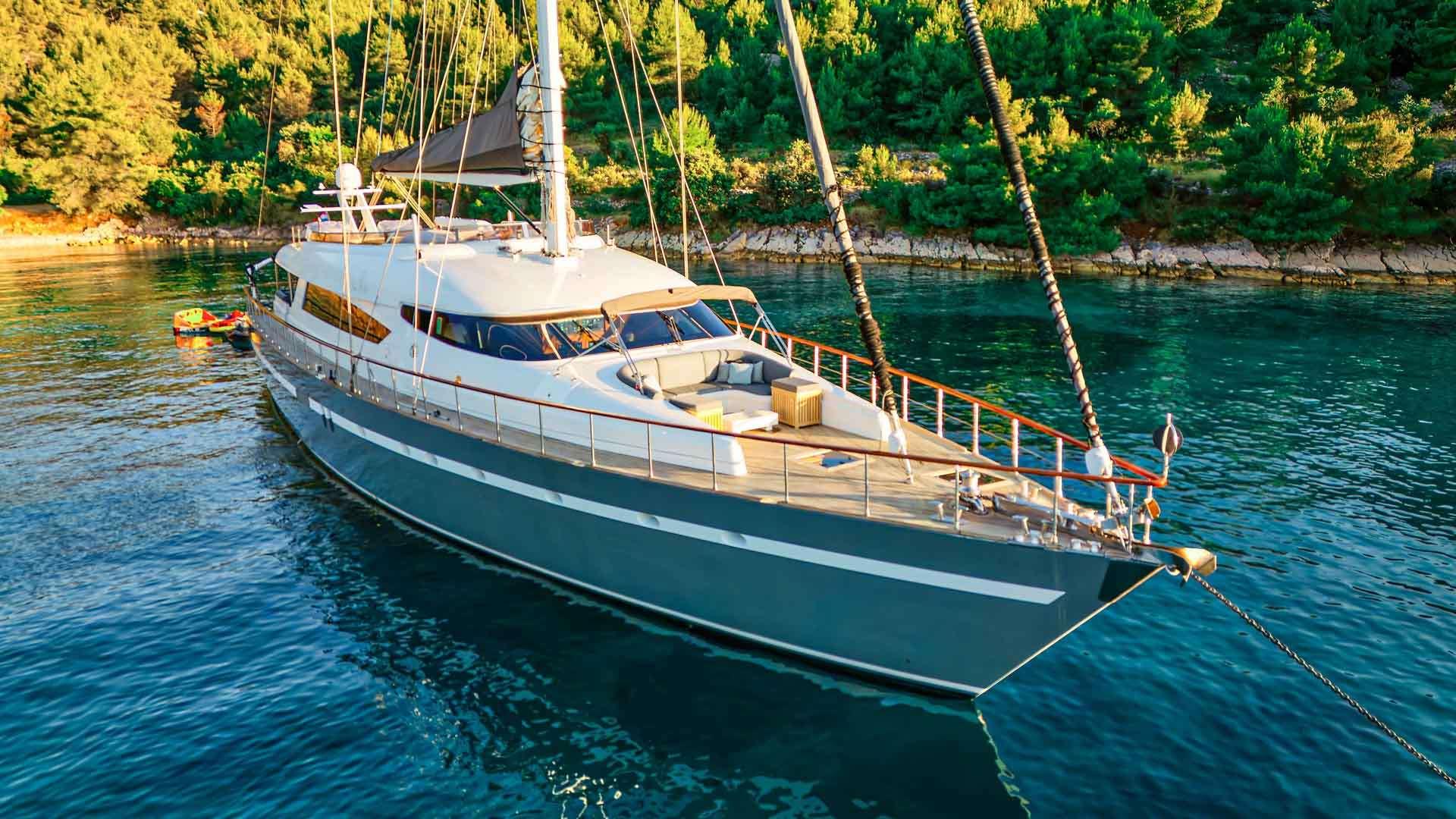 San Limi gulet amenities exterior deck in Croatia