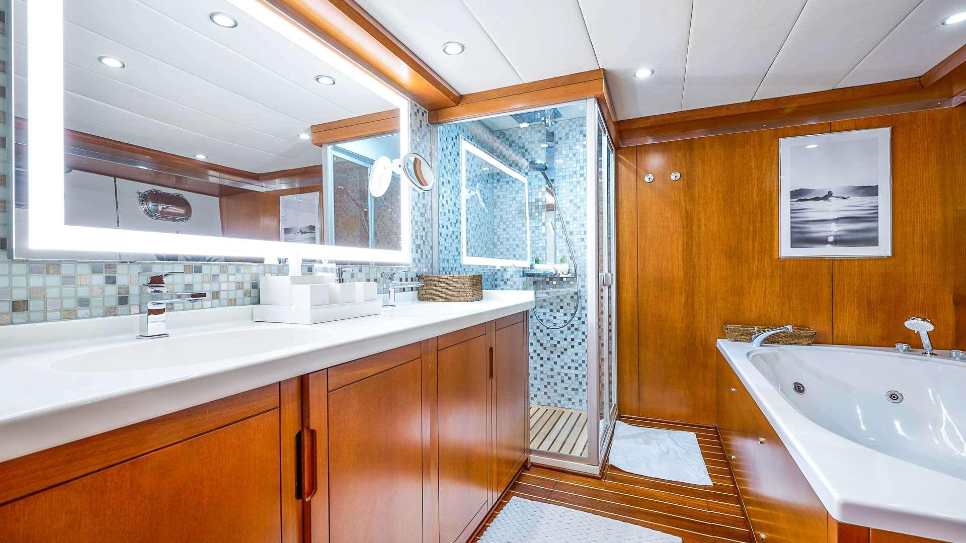 San Limi — life on board