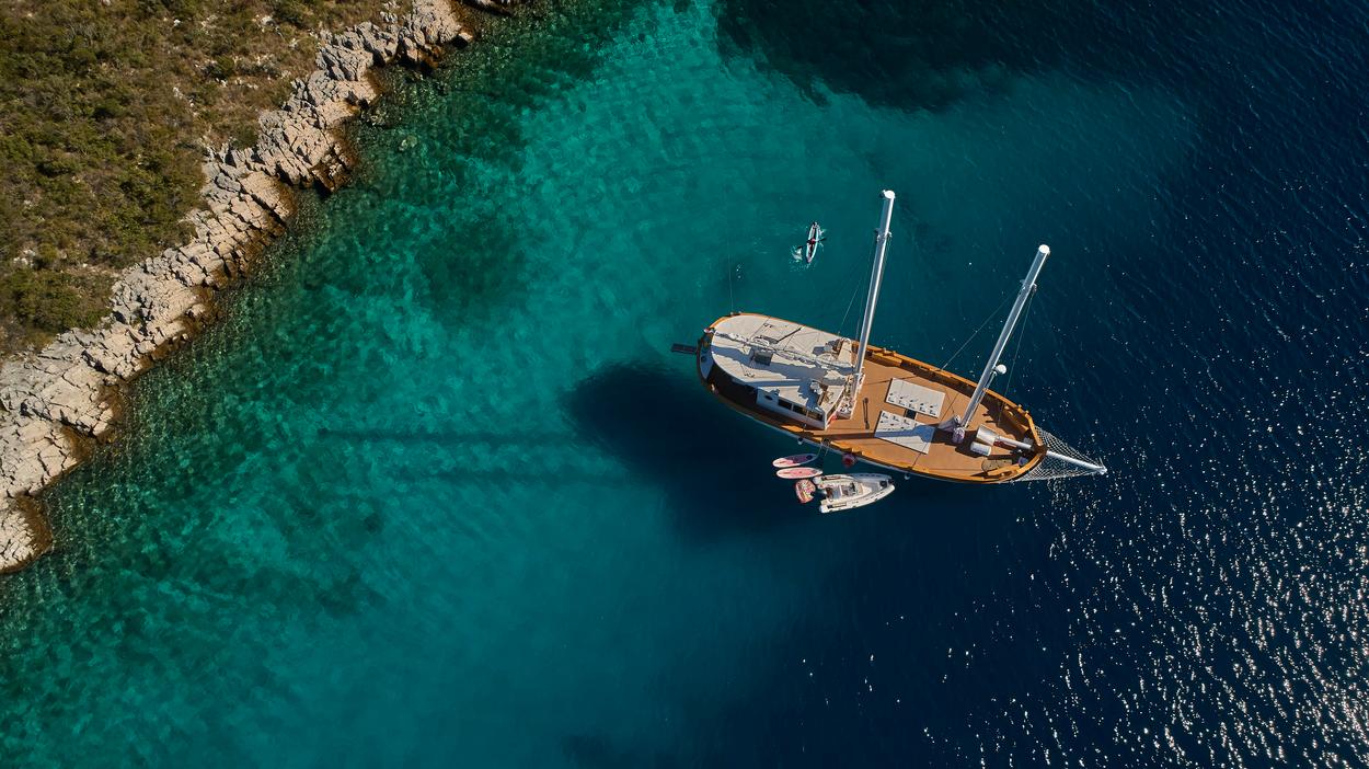 Green Ray gulet aerial view in Croatia