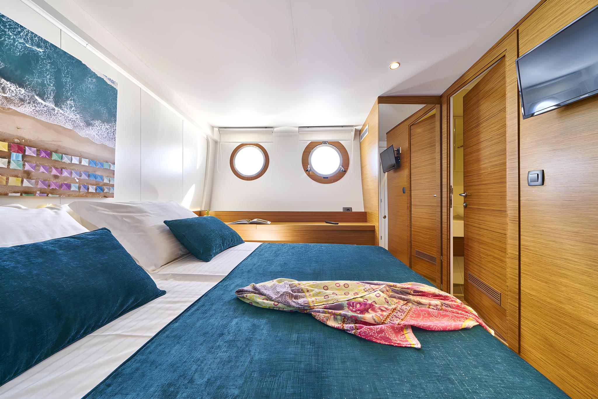 Green Ray gulet accommodation interior cabin in Croatia