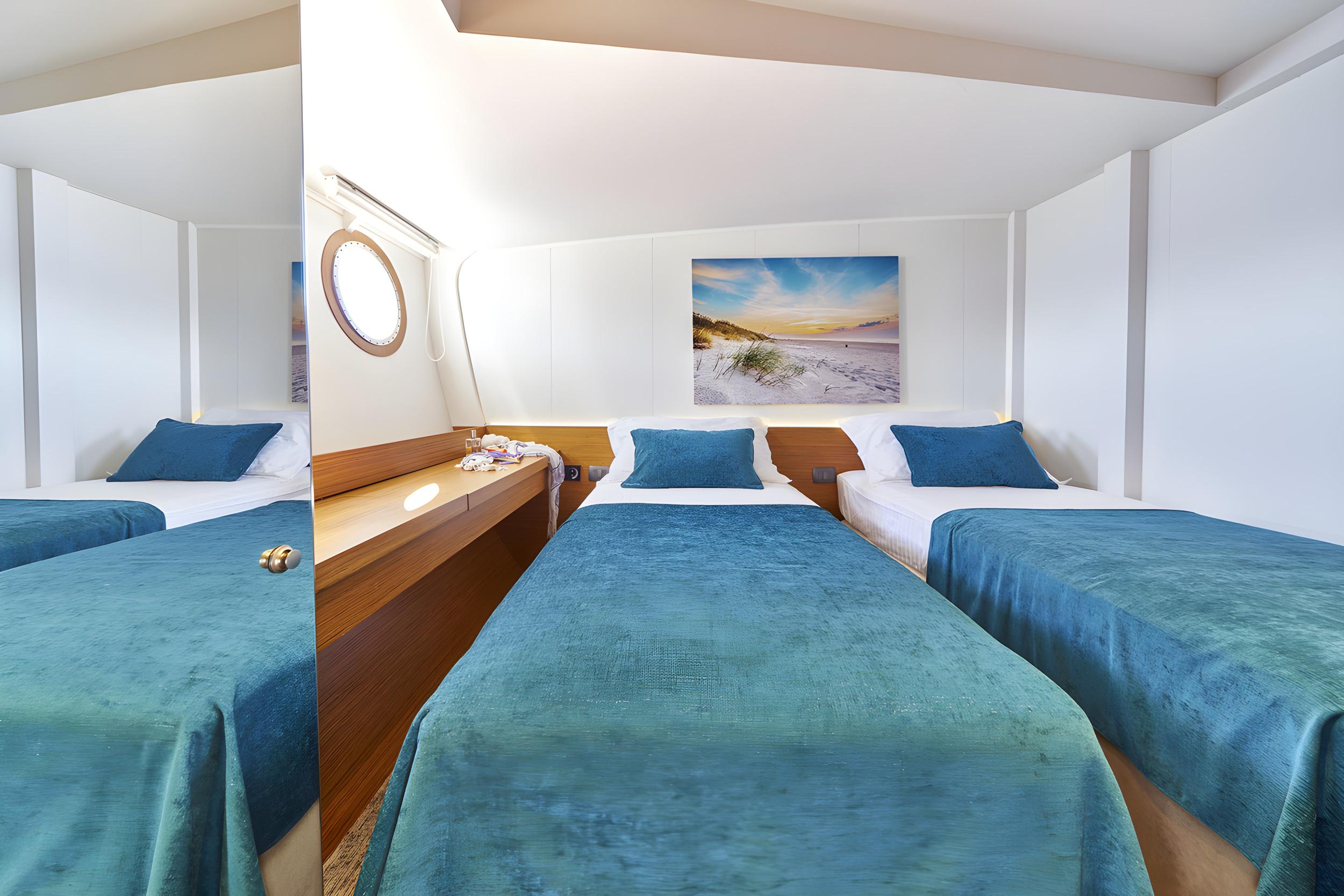 Green Ray gulet accommodation interior cabin in Croatia
