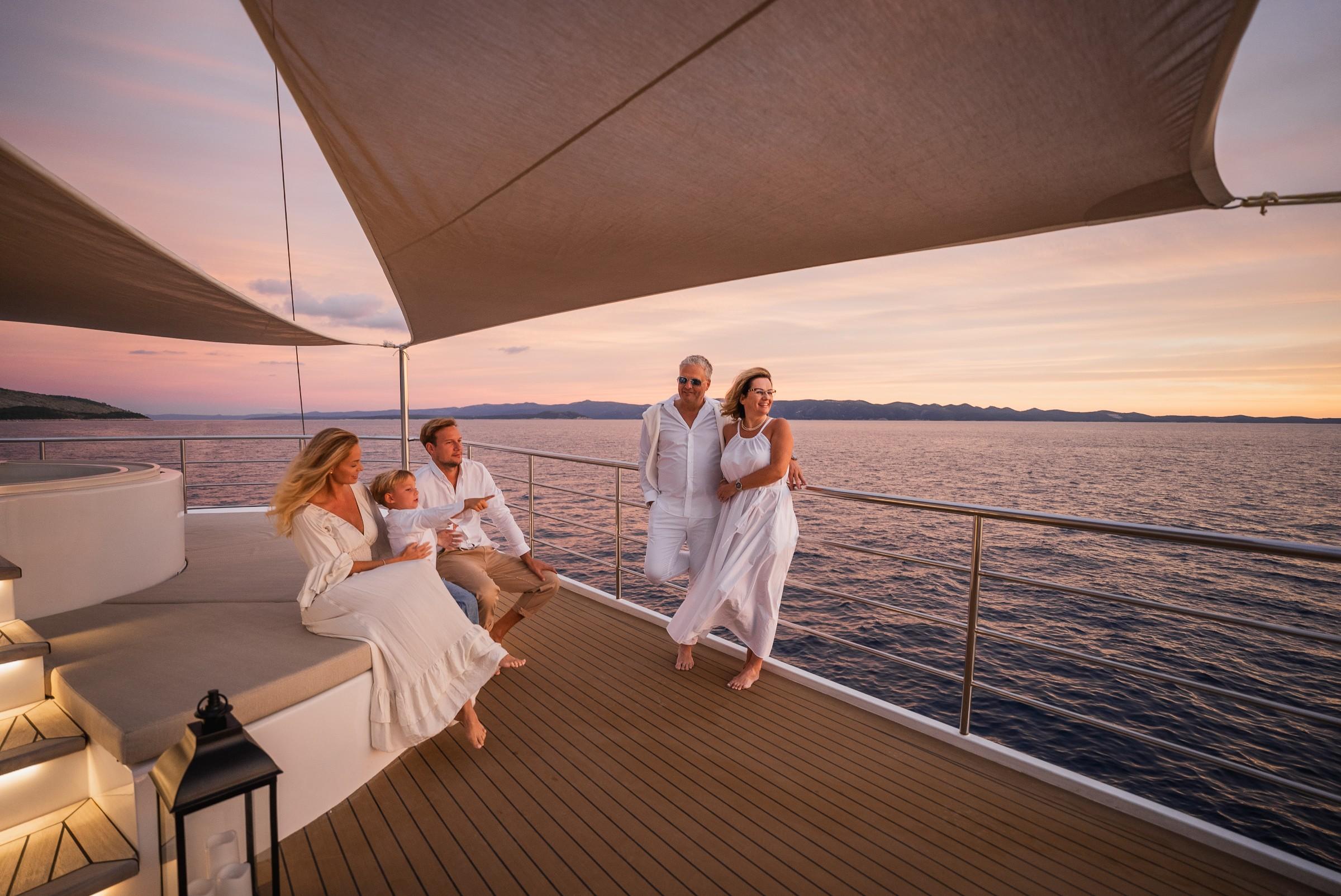 Bellezza gulet amenities lifestyle dining in Croatia