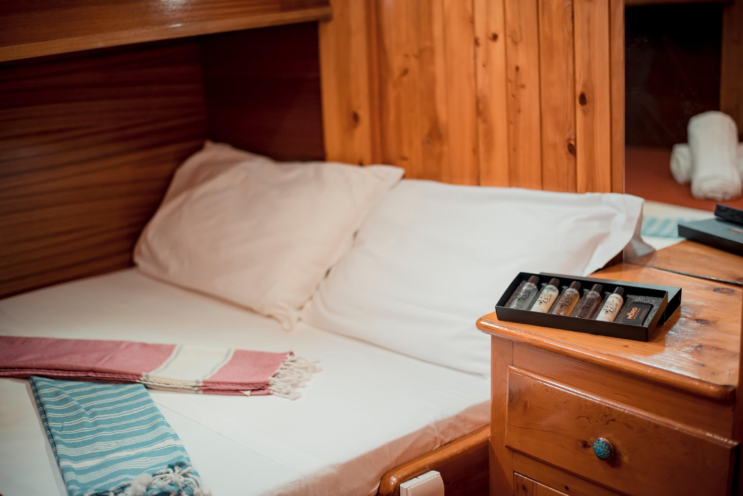 Kaptan Yilmaz II gulet accommodation interior cabin in Italy