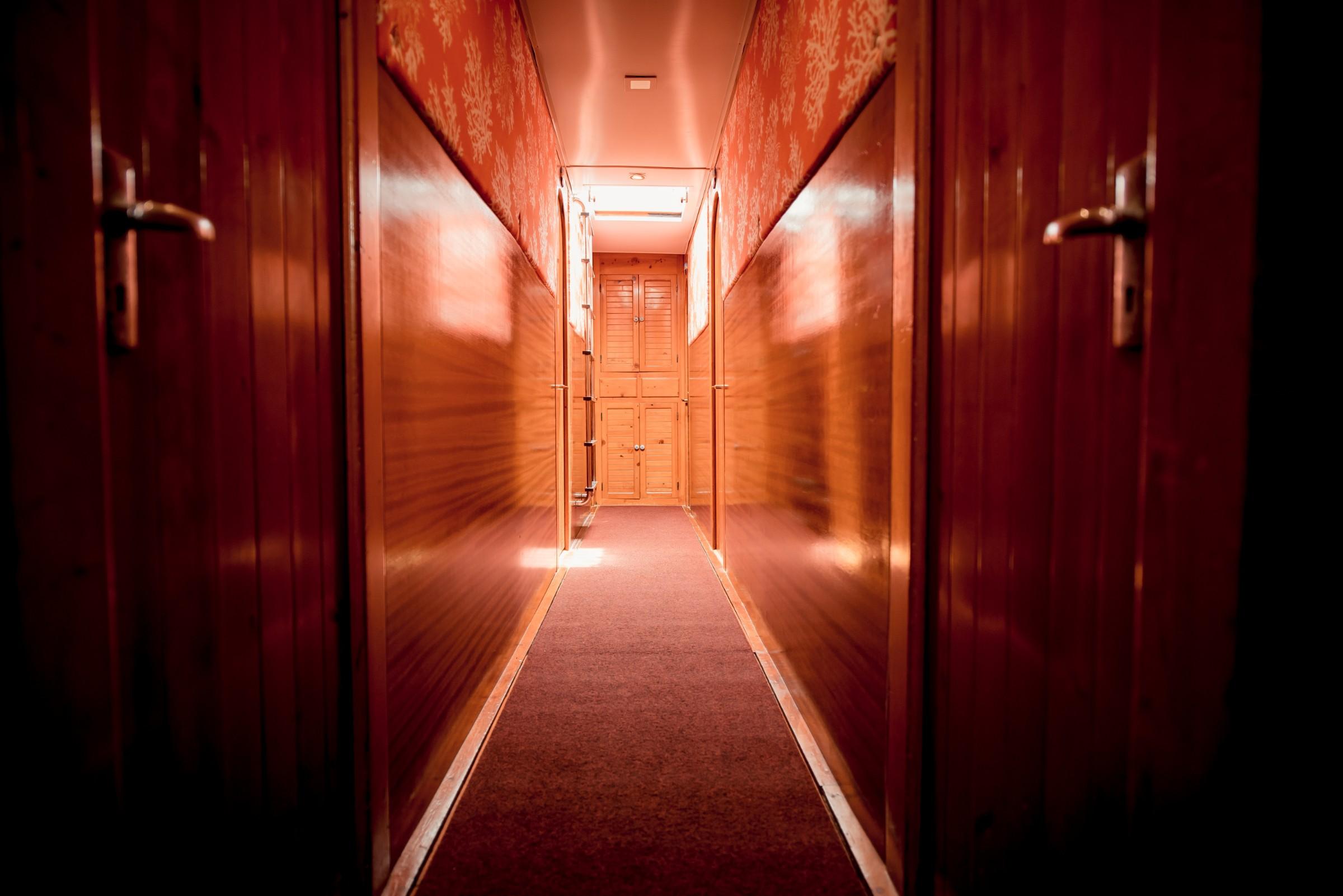 Kaptan Yilmaz II gulet accommodation interior cabin in Italy