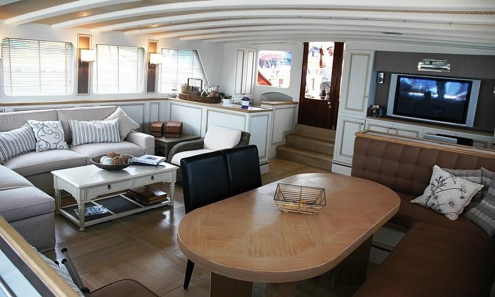 Cobra King gulet amenities interior cabin in Türkiye