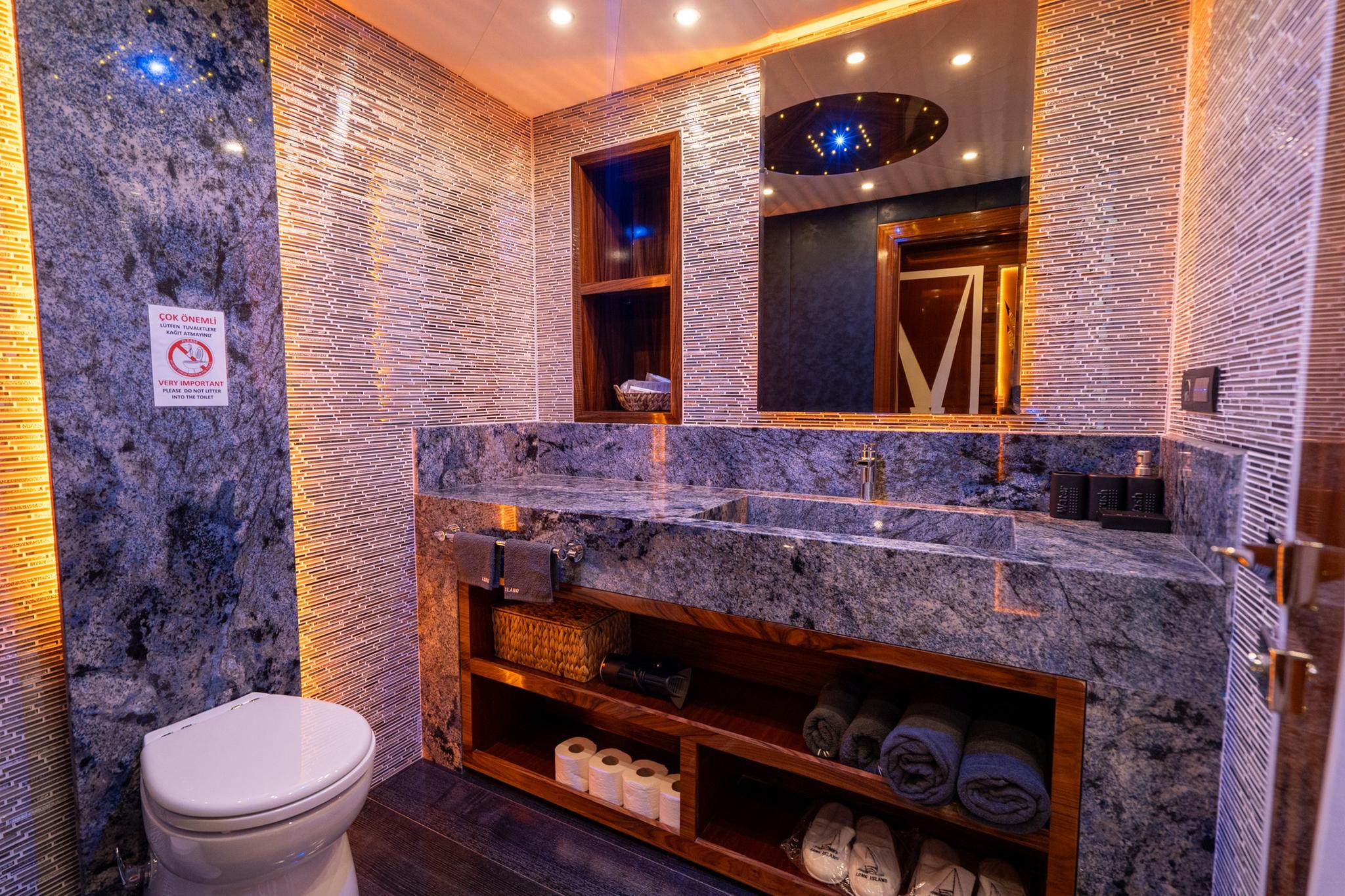 Long Island gulet accommodation interior cabin in Türkiye