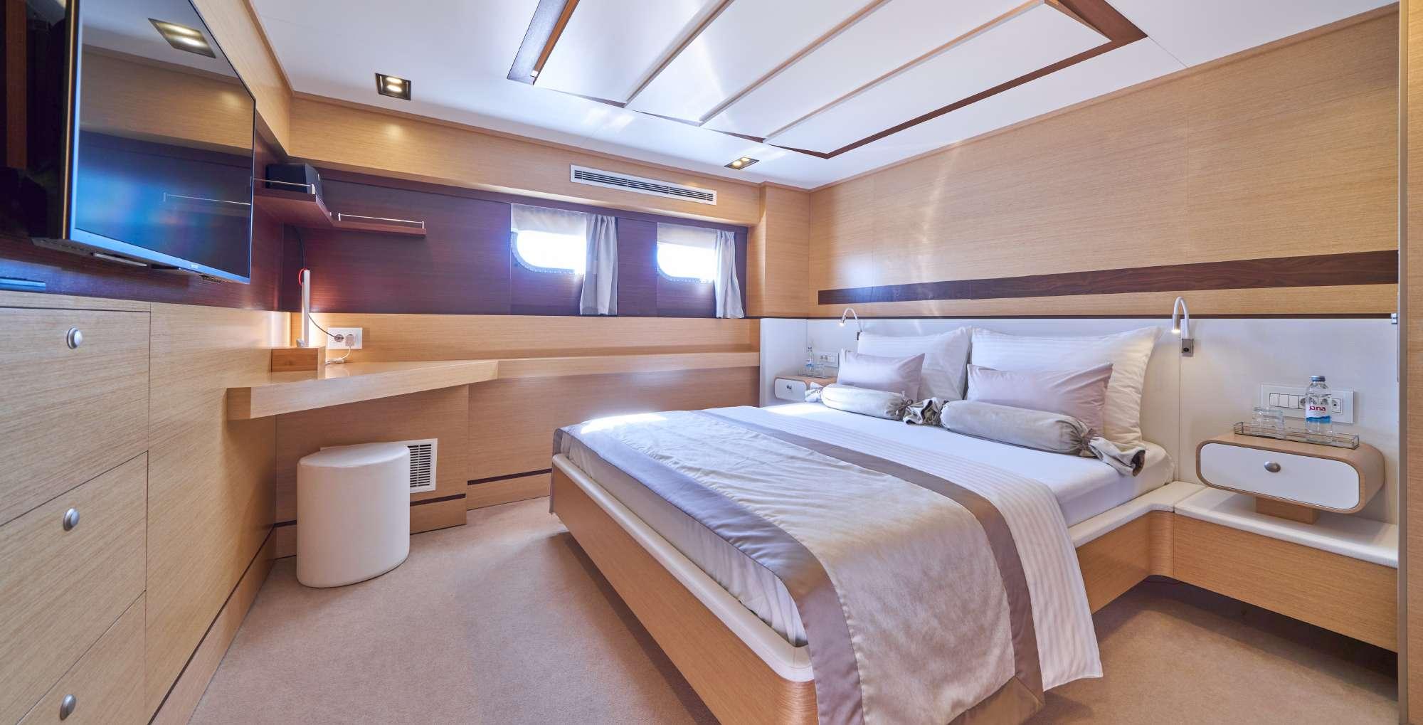 Omnia gulet accommodation interior cabin in Croatia