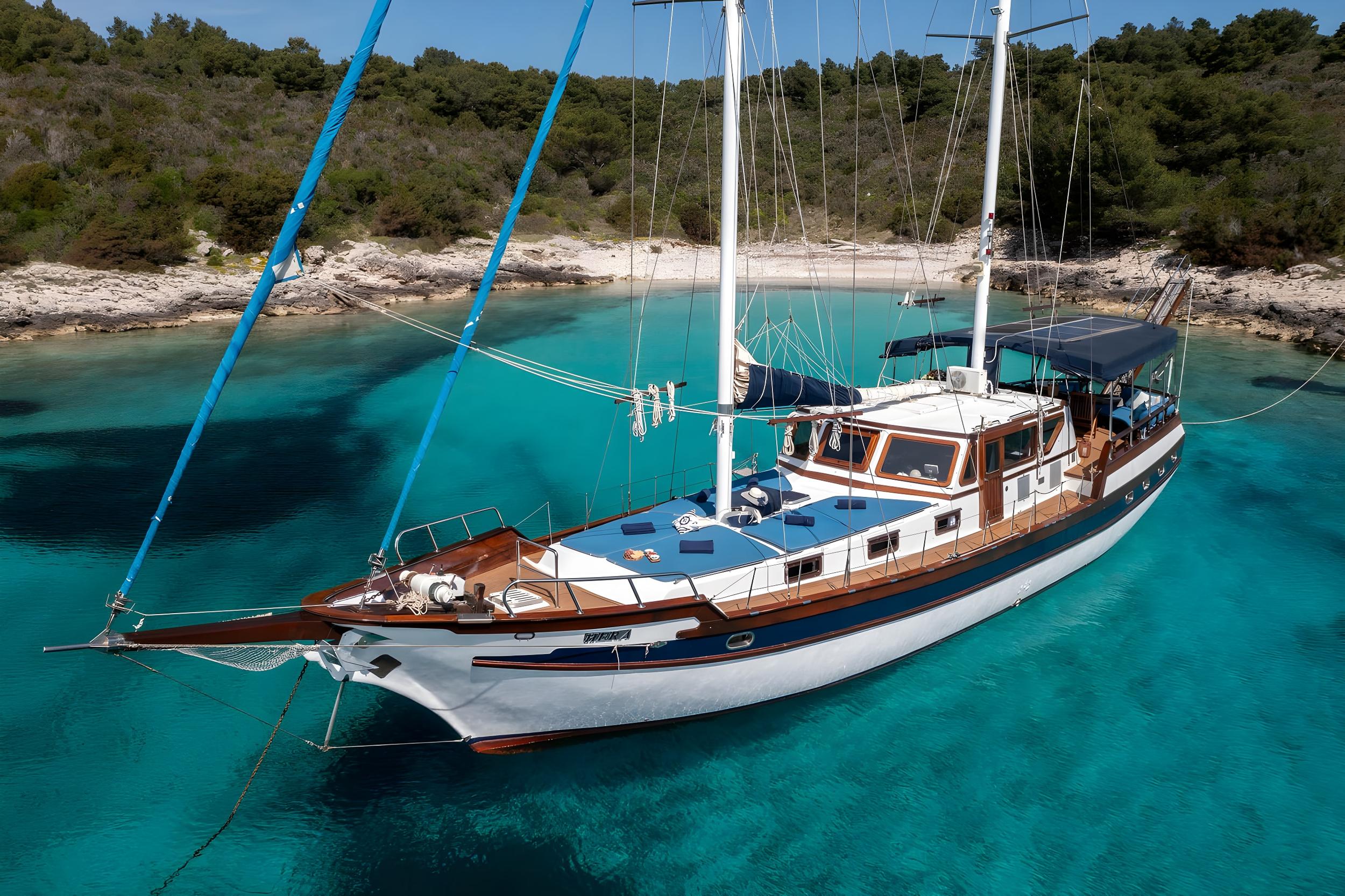 Hera gulet amenities exterior deck
