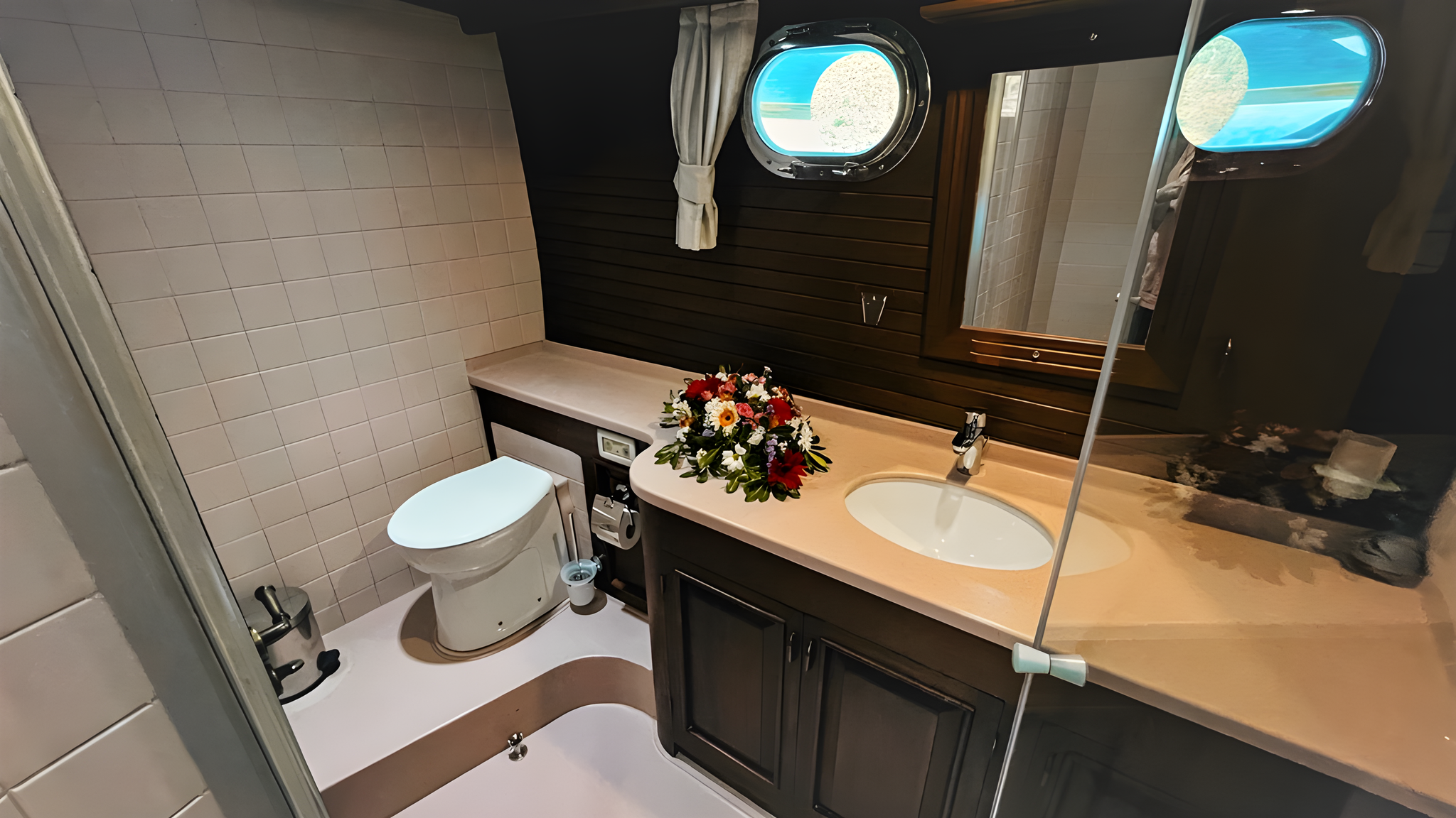 Wicked Felina gulet accommodation interior cabin in Türkiye