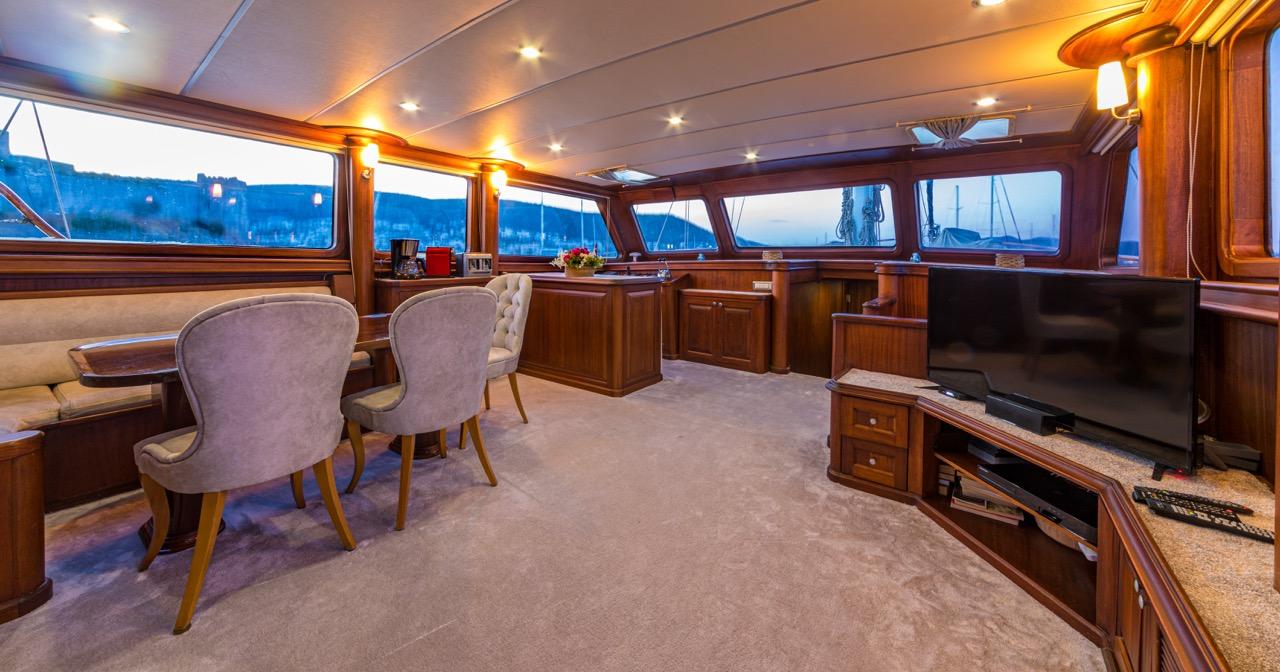 Dea Del Mare gulet amenities interior cabin in Türkiye