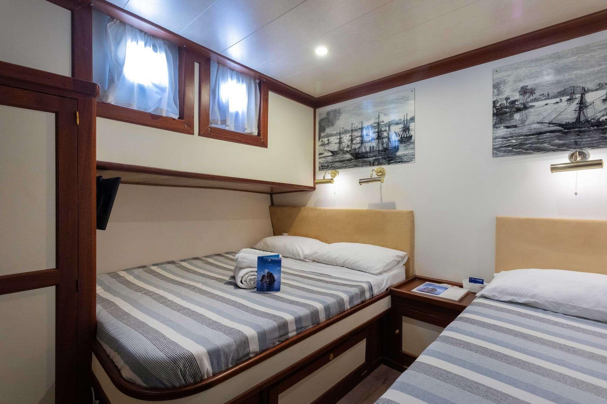 Dvi Marije gulet accommodation interior cabin in Italy