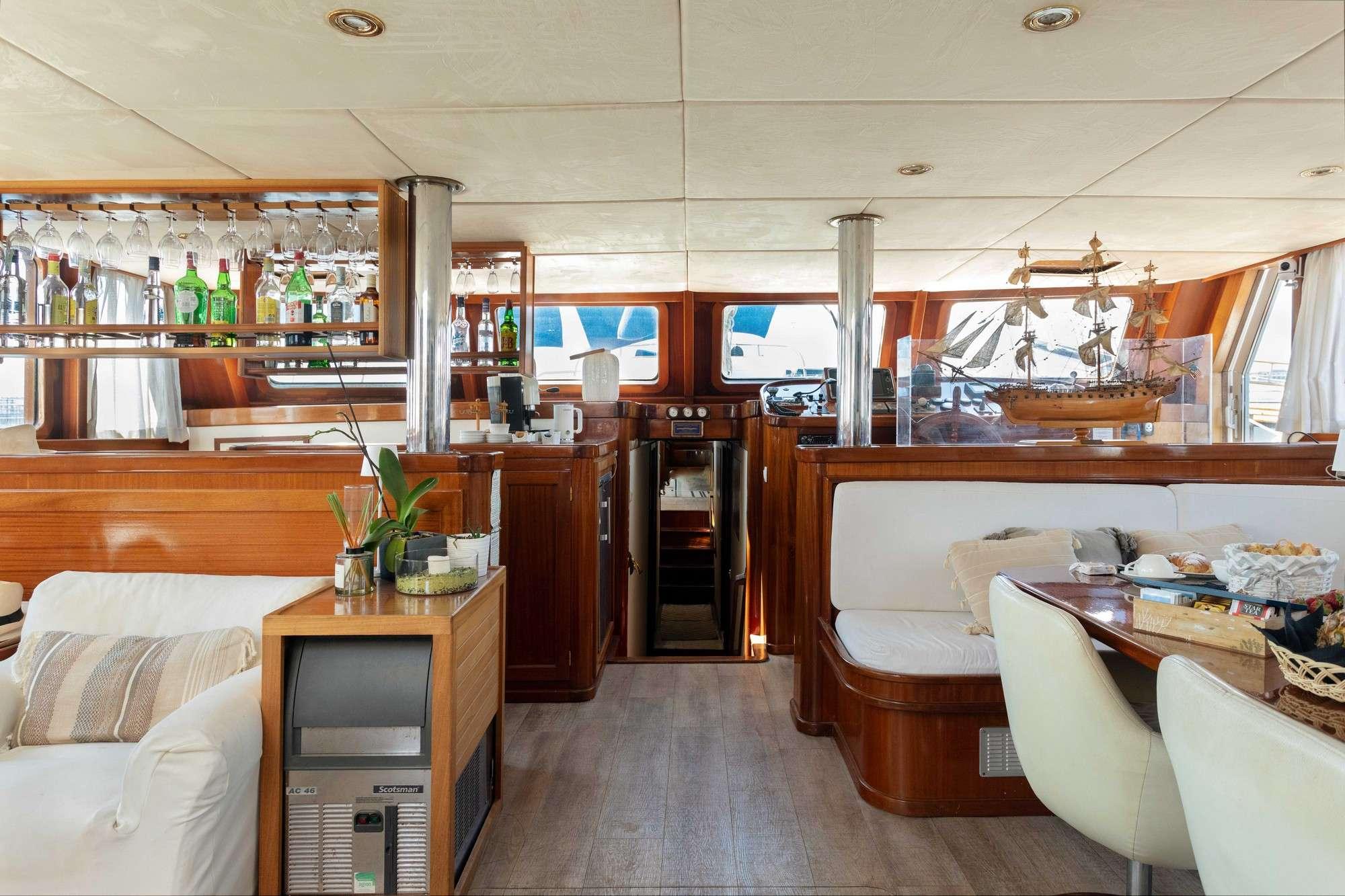 Dvi Marije gulet amenities exterior deck in Italy