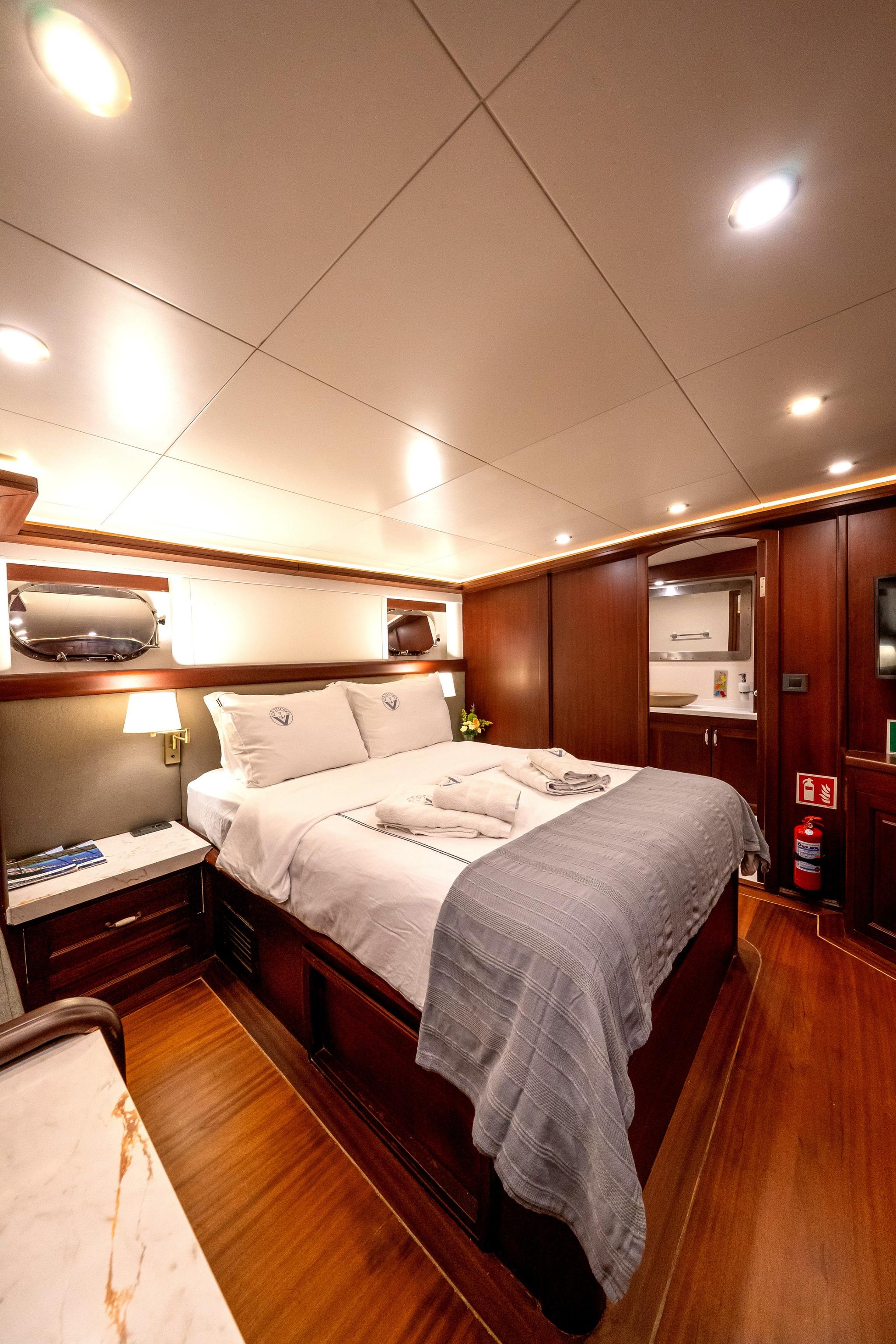 Virtuoso gulet accommodation interior cabin in Greece