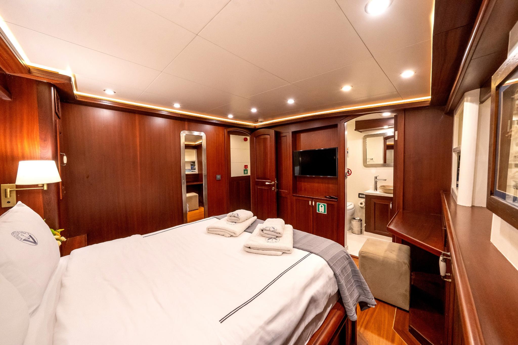 Virtuoso gulet accommodation interior cabin in Greece