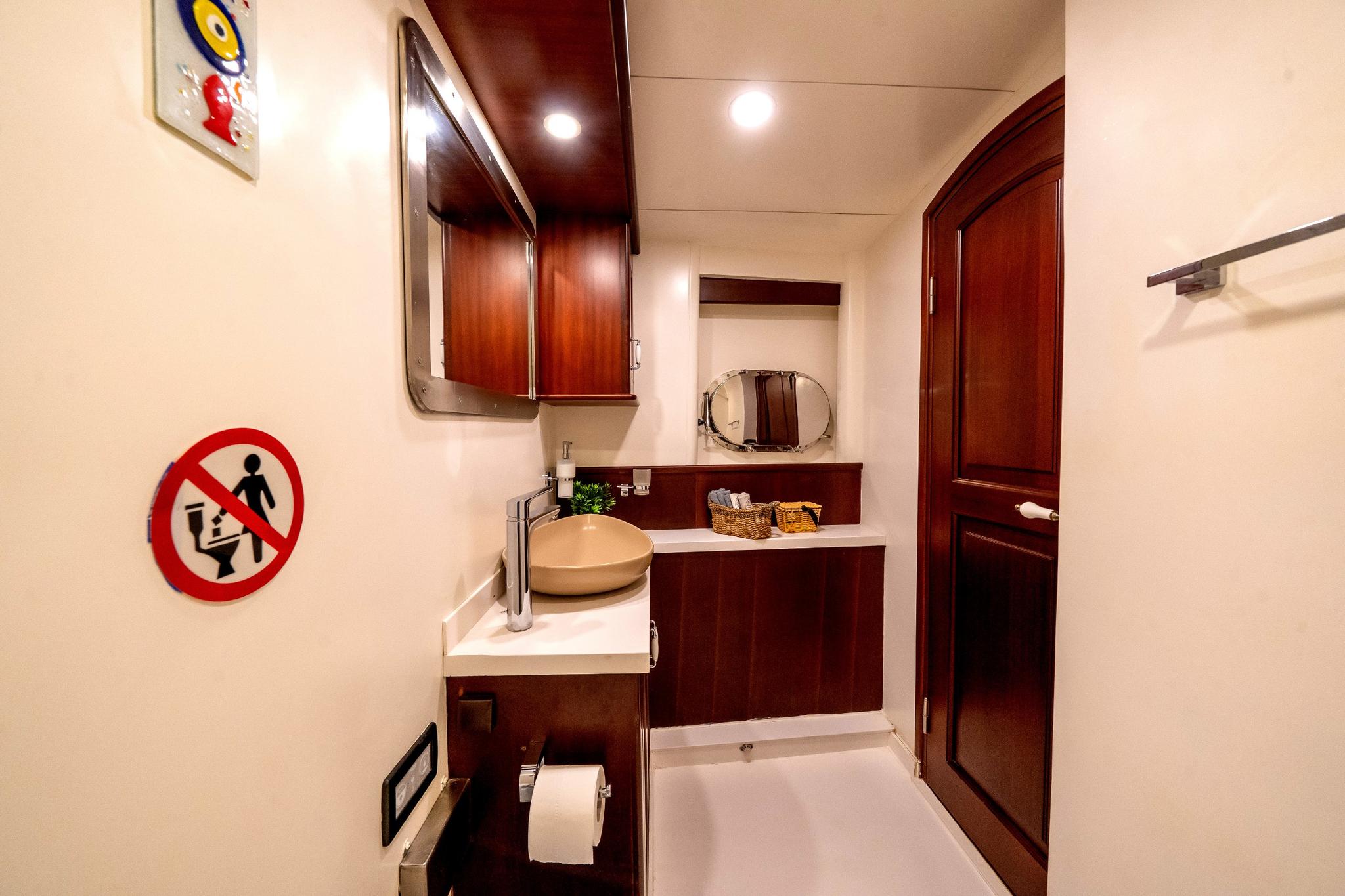 Virtuoso gulet accommodation interior cabin in Greece