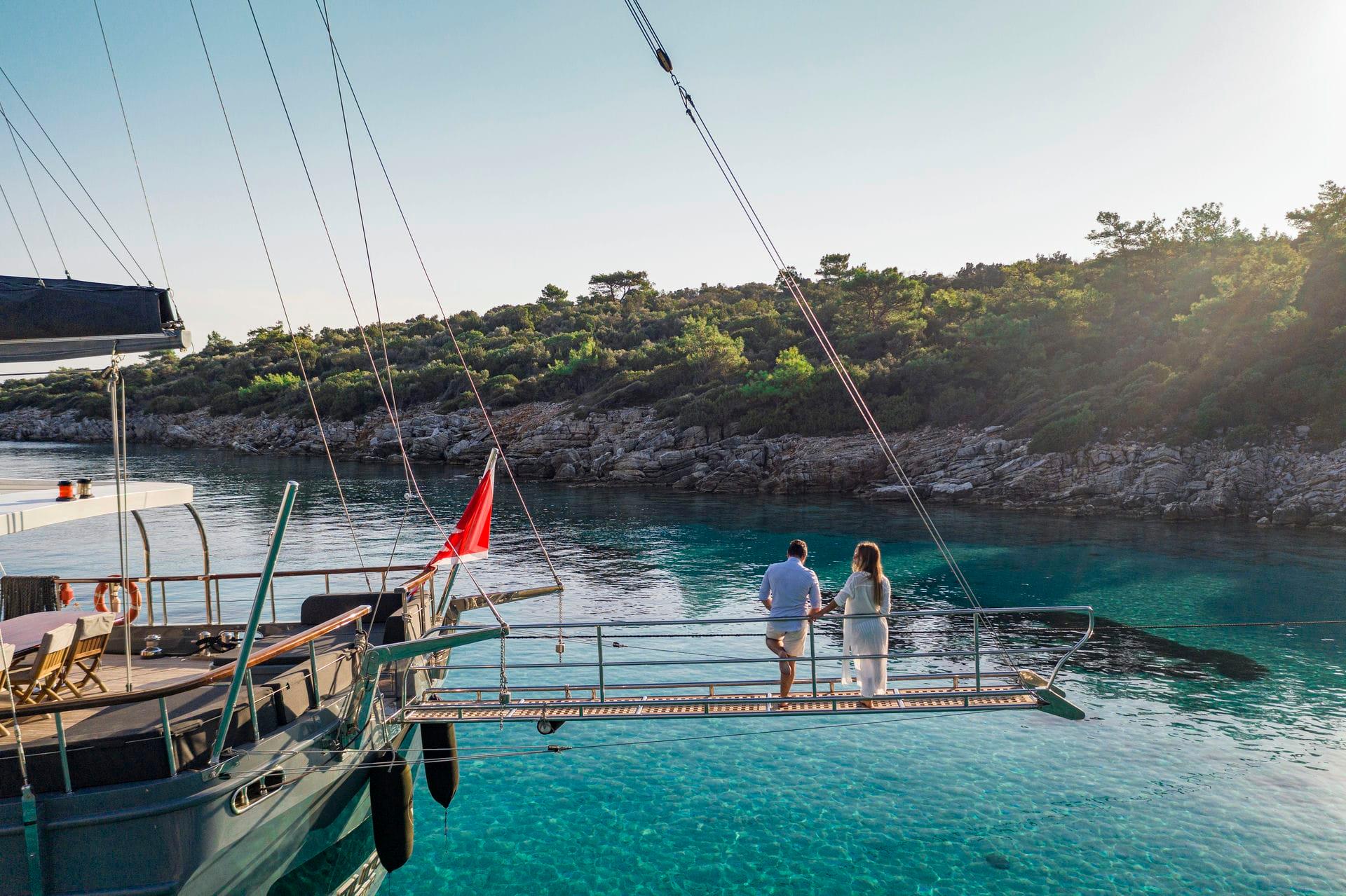 Virtuoso gulet amenities lifestyle dining in Greece