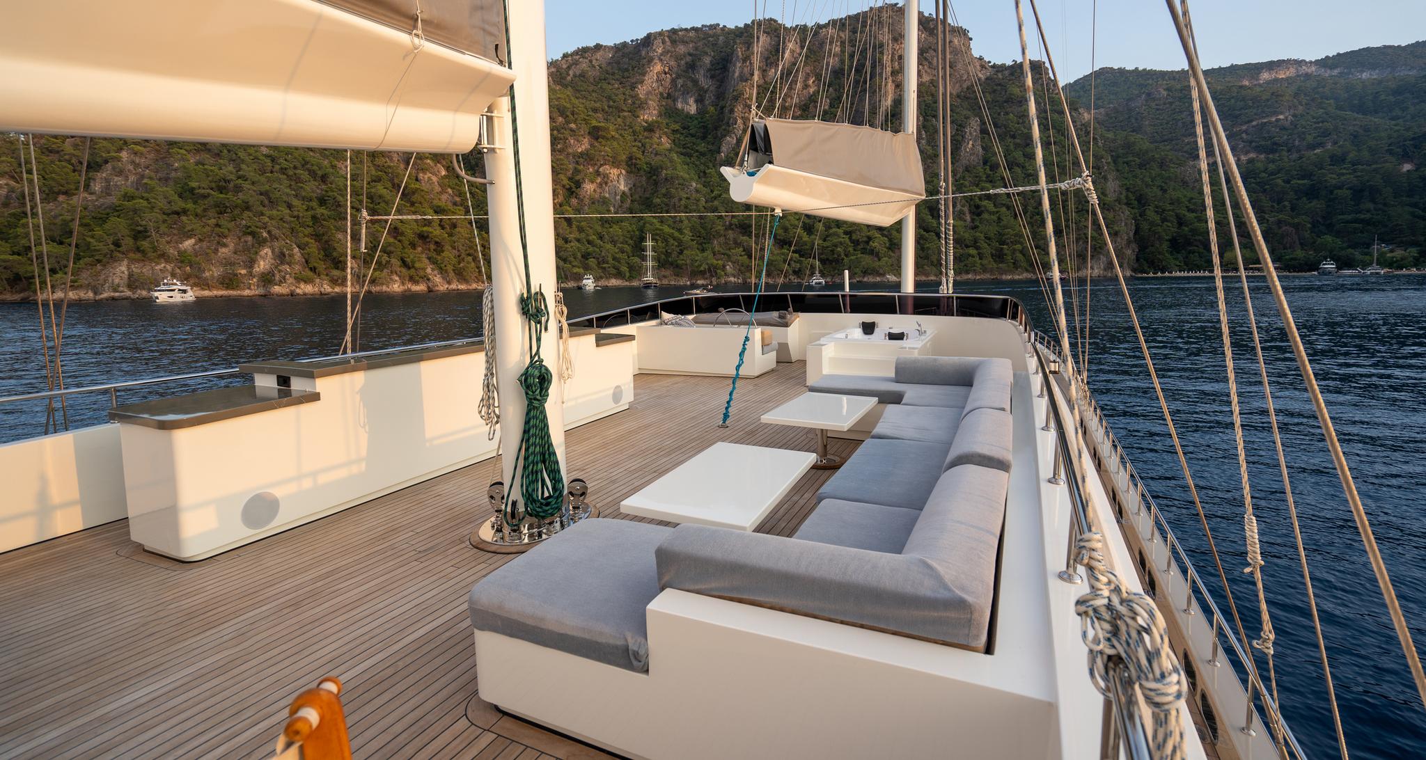 De Love gulet amenities exterior deck in Türkiye