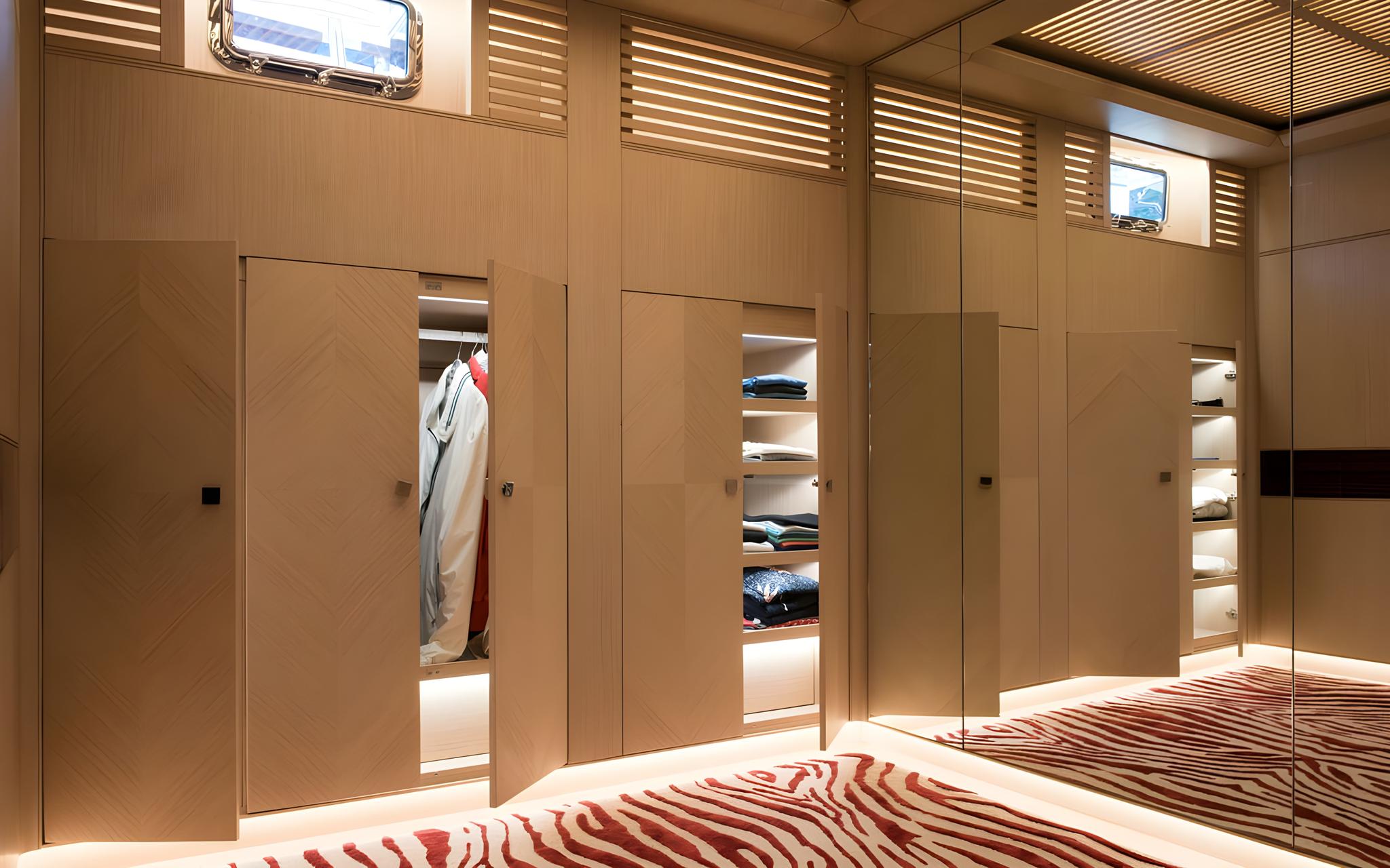 THAT'S AMORE gulet accommodation interior cabin in Greece