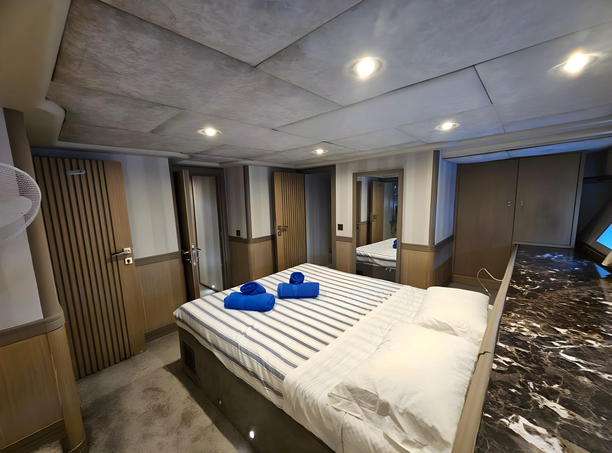 Dream A gulet accommodation interior cabin in Italy