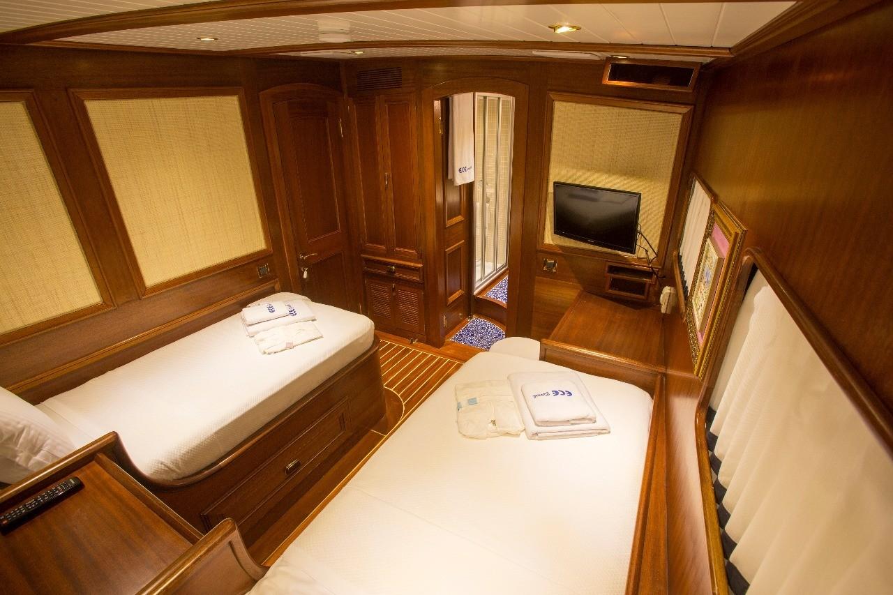 Ece Berrak gulet accommodation interior cabin in Türkiye