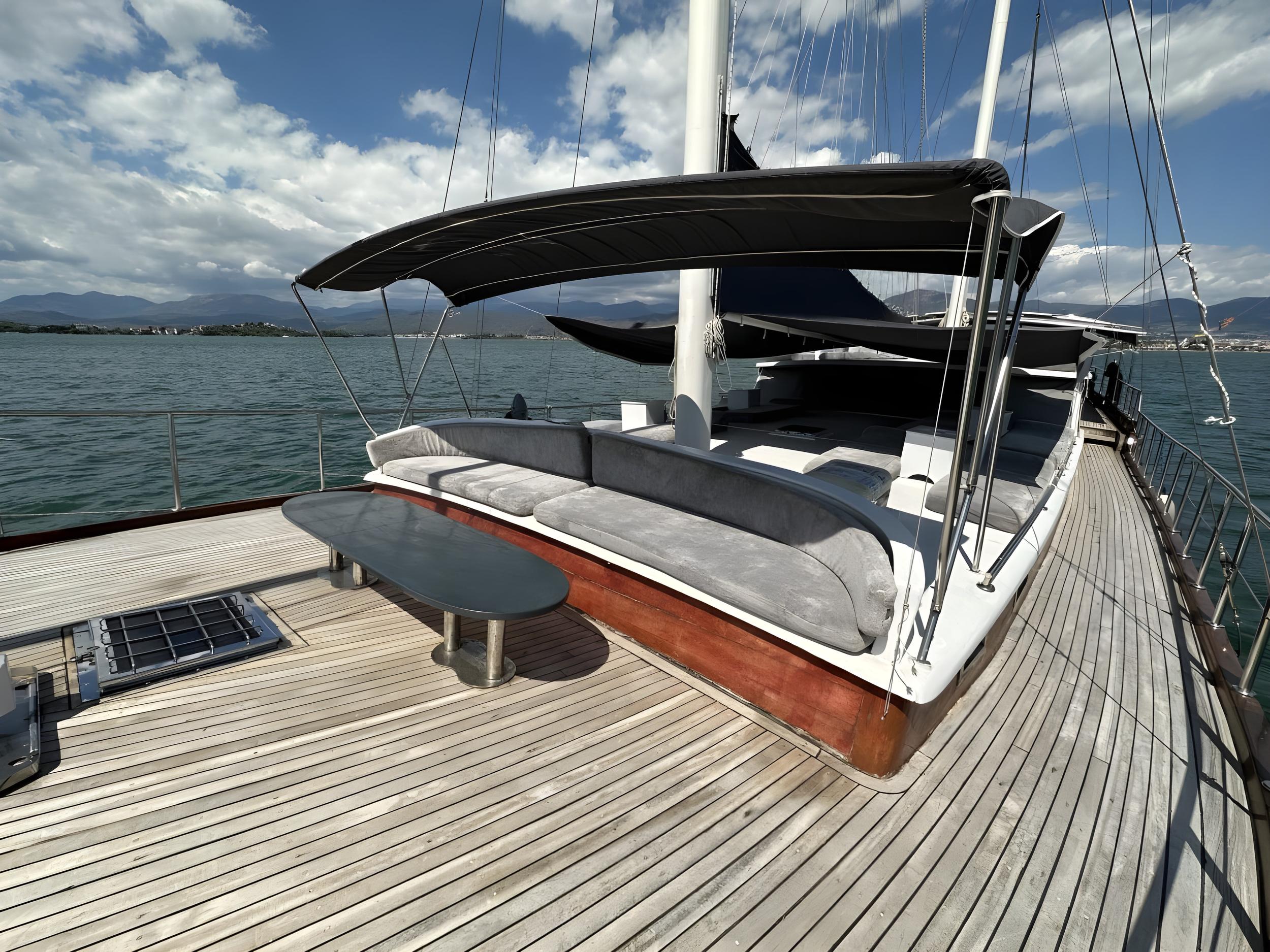 Aria gulet amenities exterior deck in Türkiye