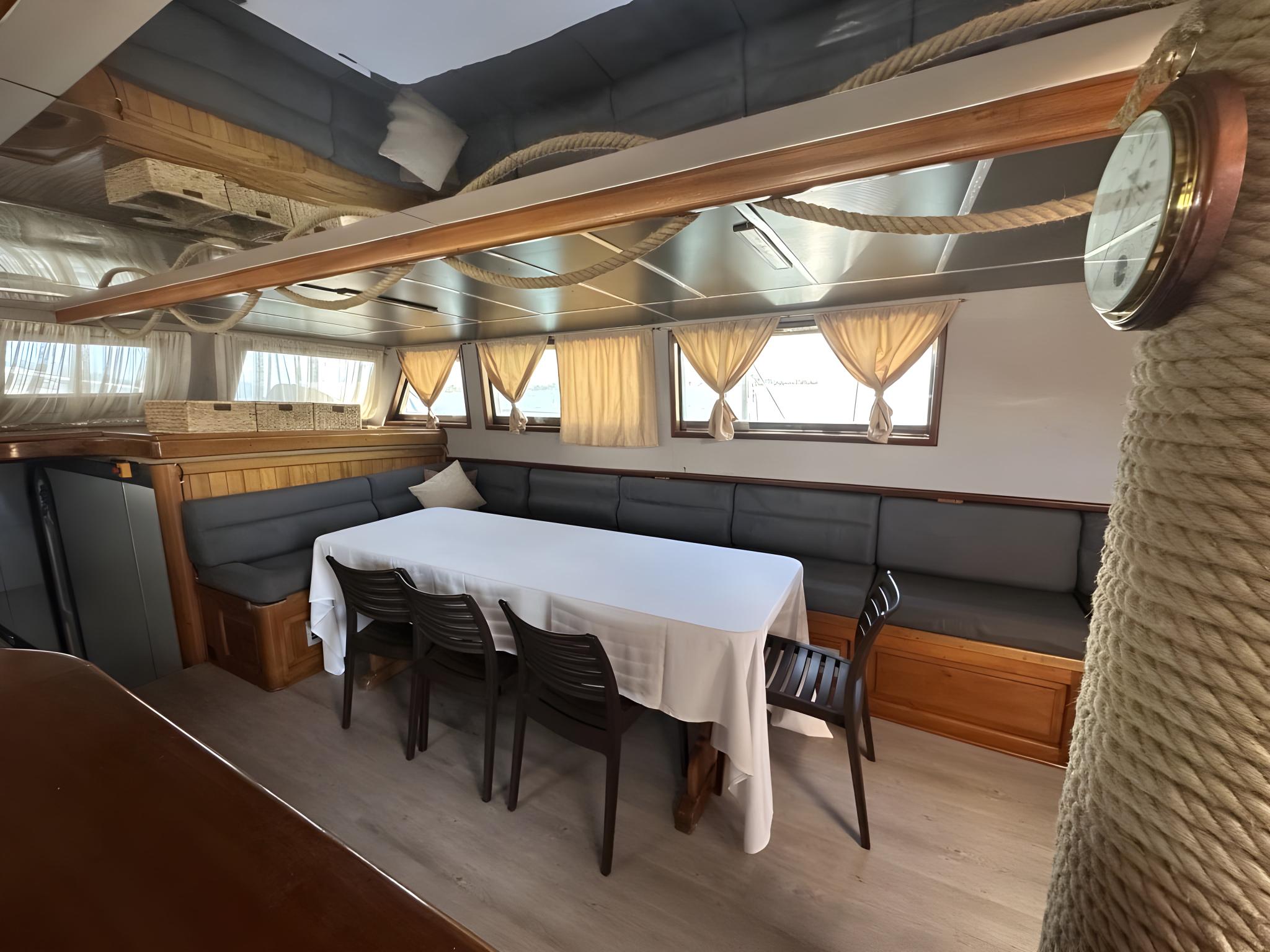 Aria gulet amenities interior cabin in Türkiye